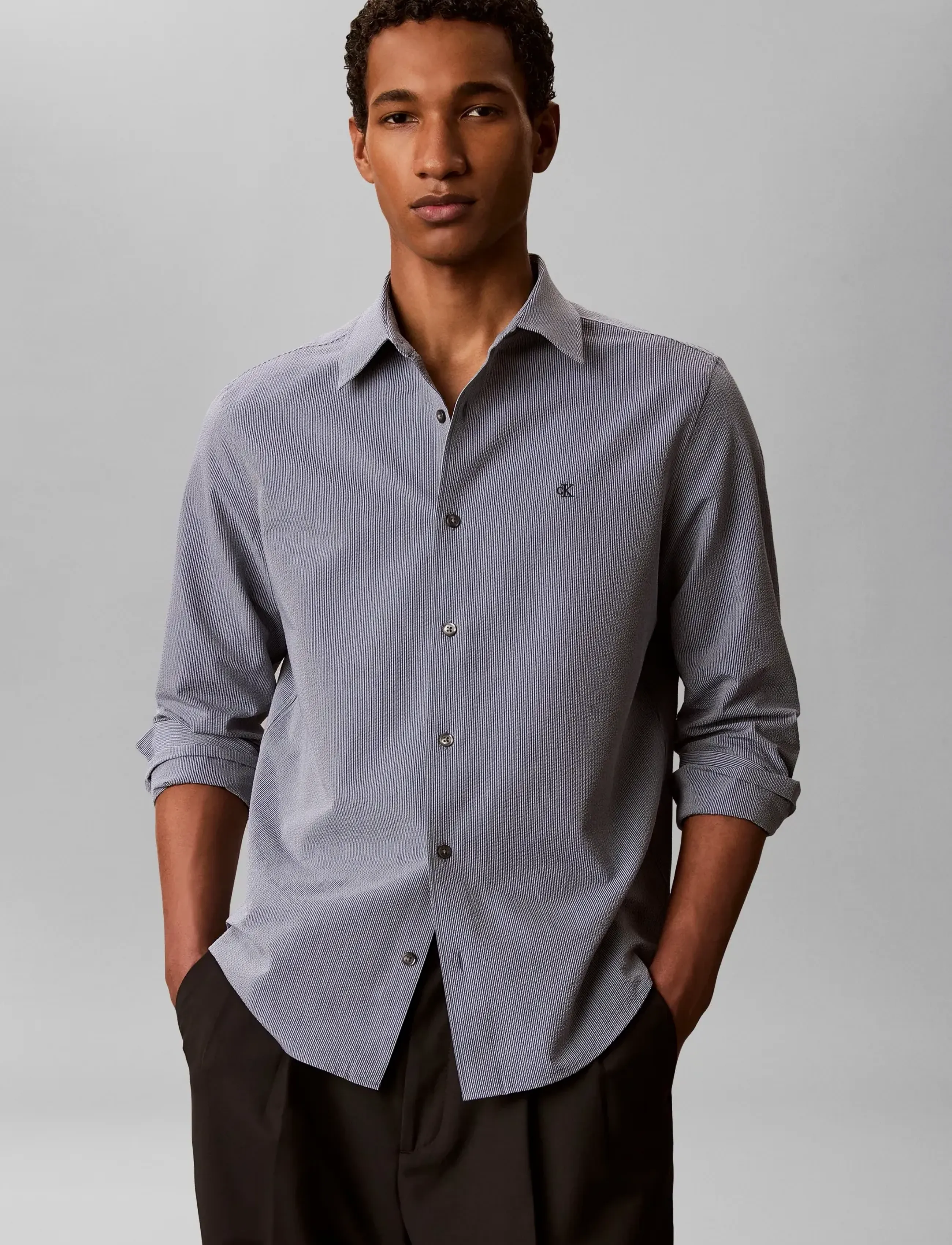 Calvin Klein - LS YD STRIPE SEERSUCKER CLASSIC - casual skjortor - dark denim - 4