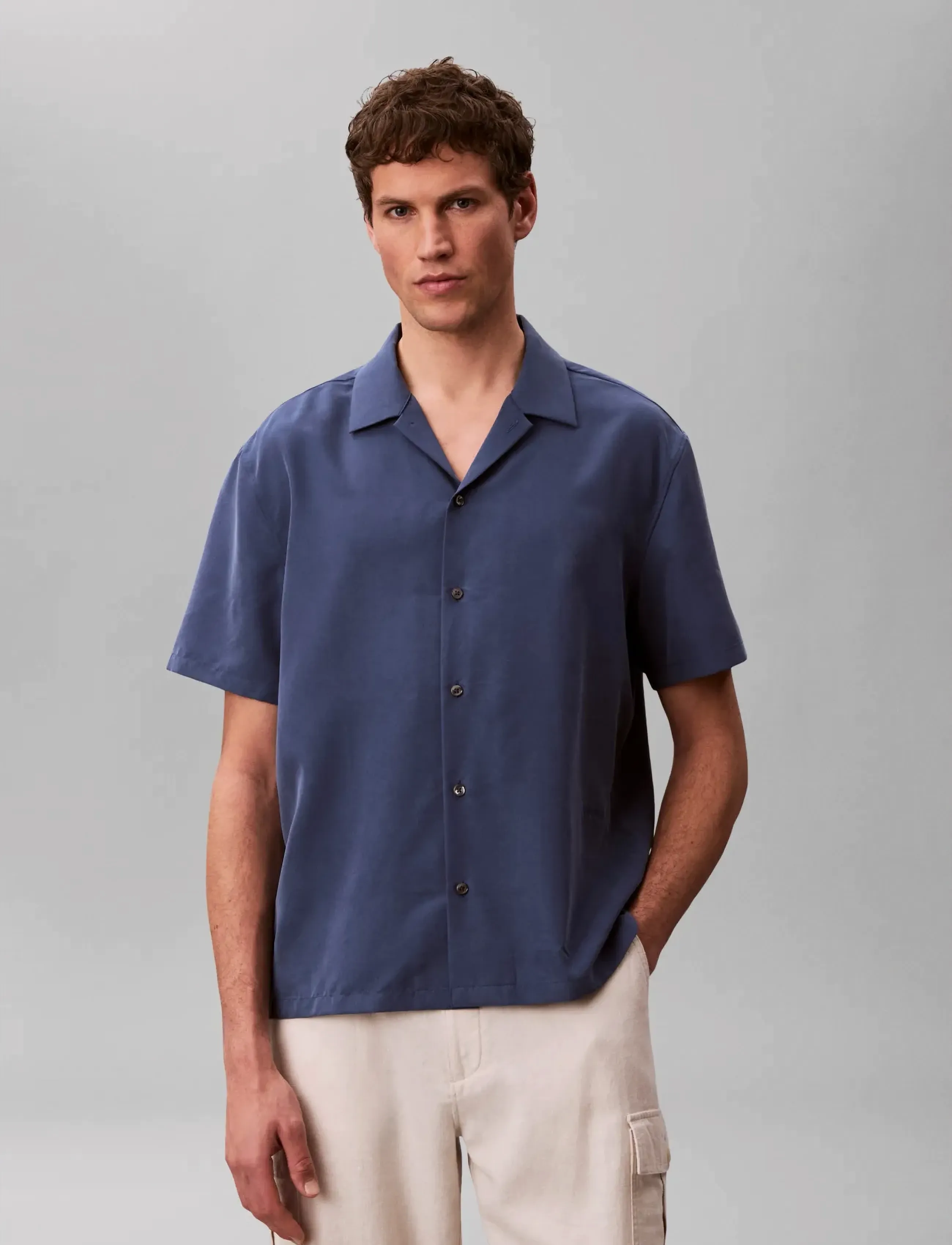 Calvin Klein - SS CAMP COLLAR DRAPEY LYOCELL EA - kurzarmhemden - dark denim - 2