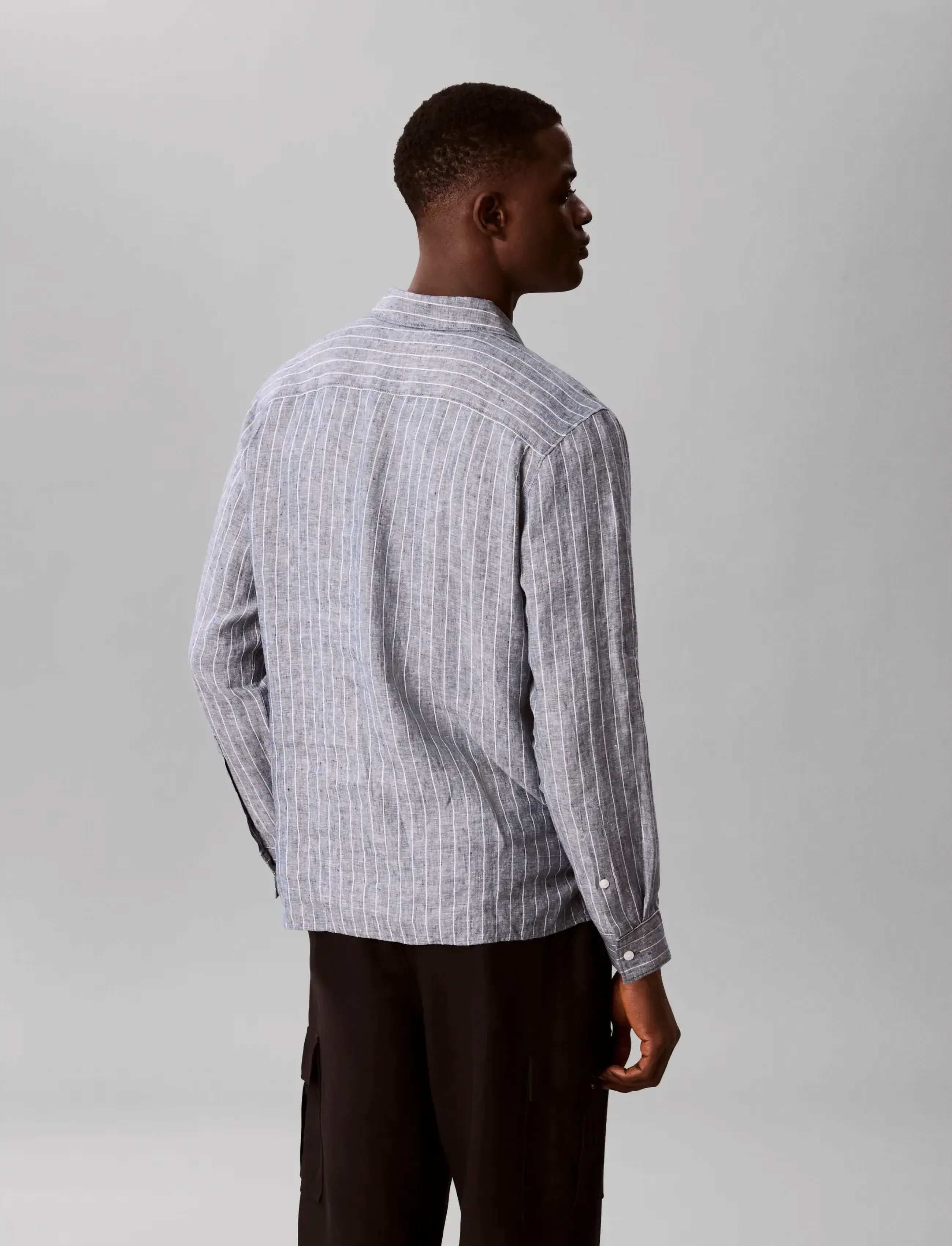 Calvin Klein - LS YD PINSTRIPE LINEN CLASSIC SH - stribede skjorter - navy stone - 3