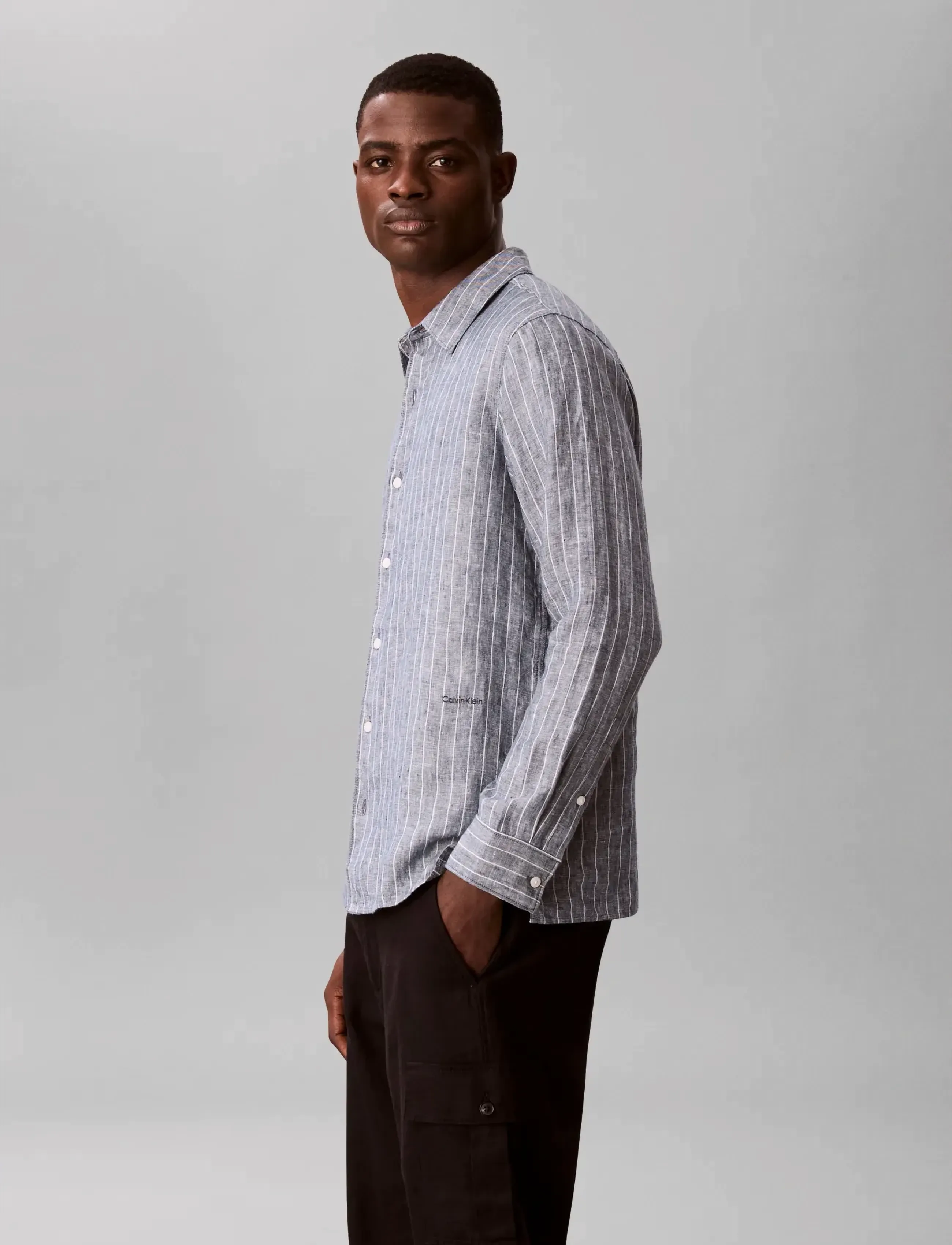 Calvin Klein - LS YD PINSTRIPE LINEN CLASSIC SH - stribede skjorter - navy stone - 5
