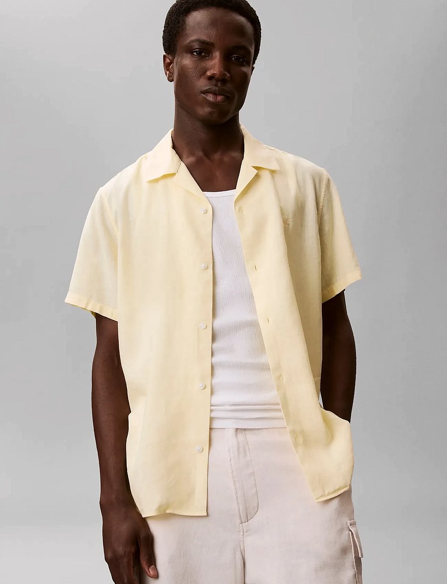 Calvin Klein - SS CAMP COLLAR SOLID LINEN CLASS - kortärmade skjortor - anise flower - 4
