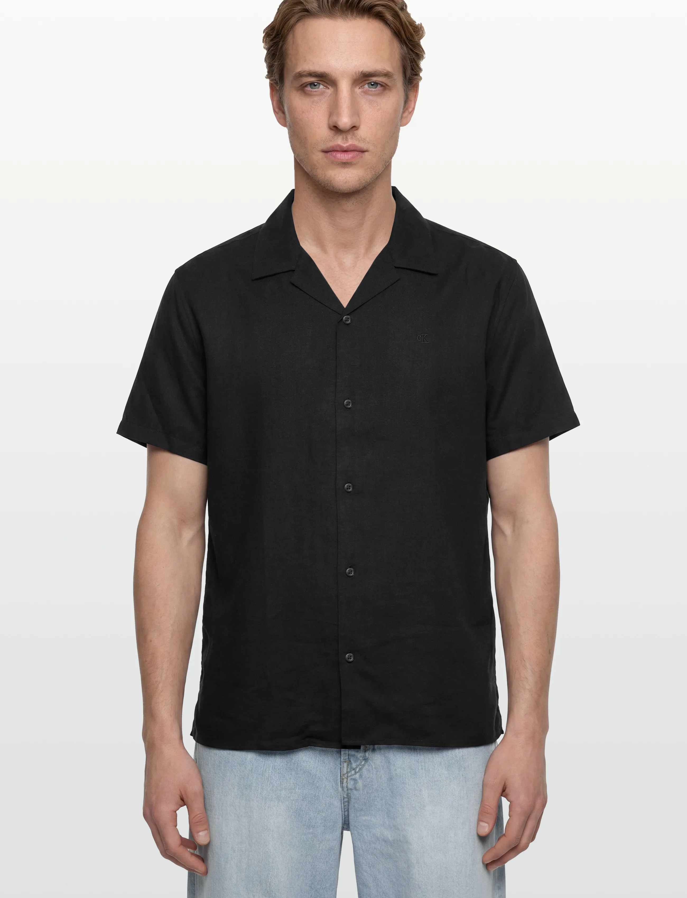 Calvin Klein - SS CAMP COLLAR SOLID LINEN CLASS - lühikeste varrukatega särgid - black - 3