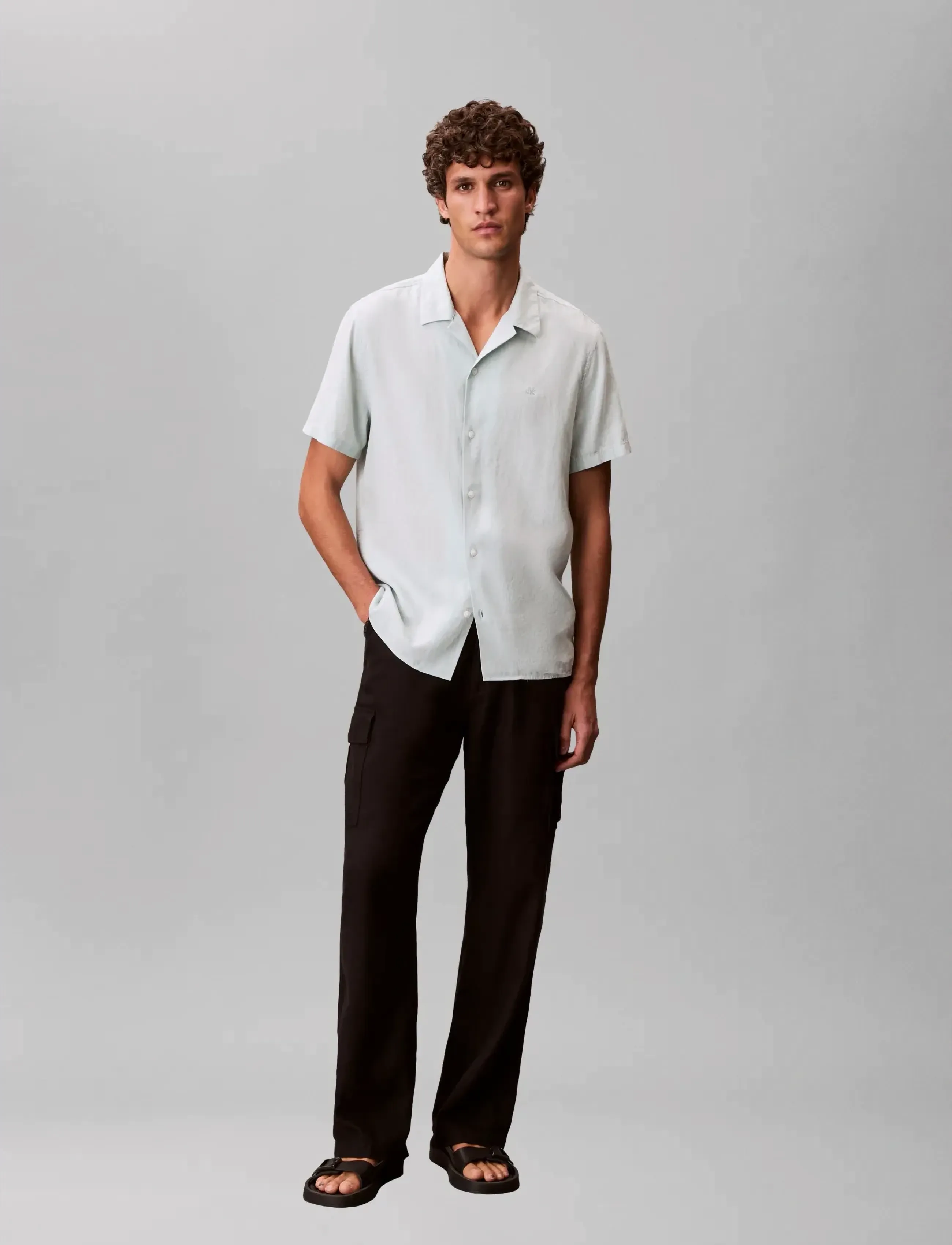 Calvin Klein SS CAMP COLLAR SOLID LINEN CLASS - Kurzarmhemden - PALE MEADOW / green