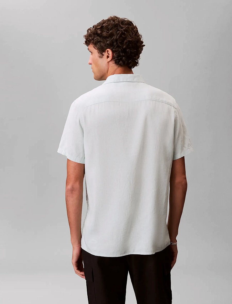 Calvin Klein - SS CAMP COLLAR SOLID LINEN CLASS - short-sleeved shirts - pale meadow - 2
