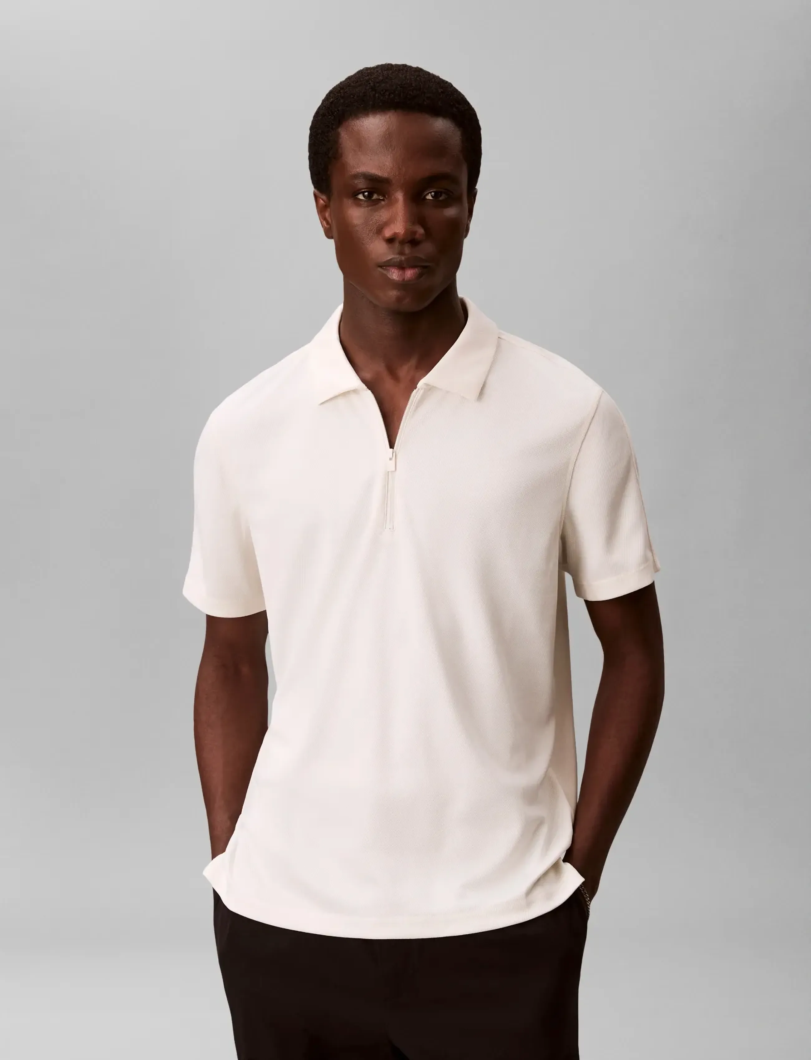 Calvin Klein - SS SLIM STRETCH MESH PIQUE POLO - lühikeste varrukatega polod - tofu - 3