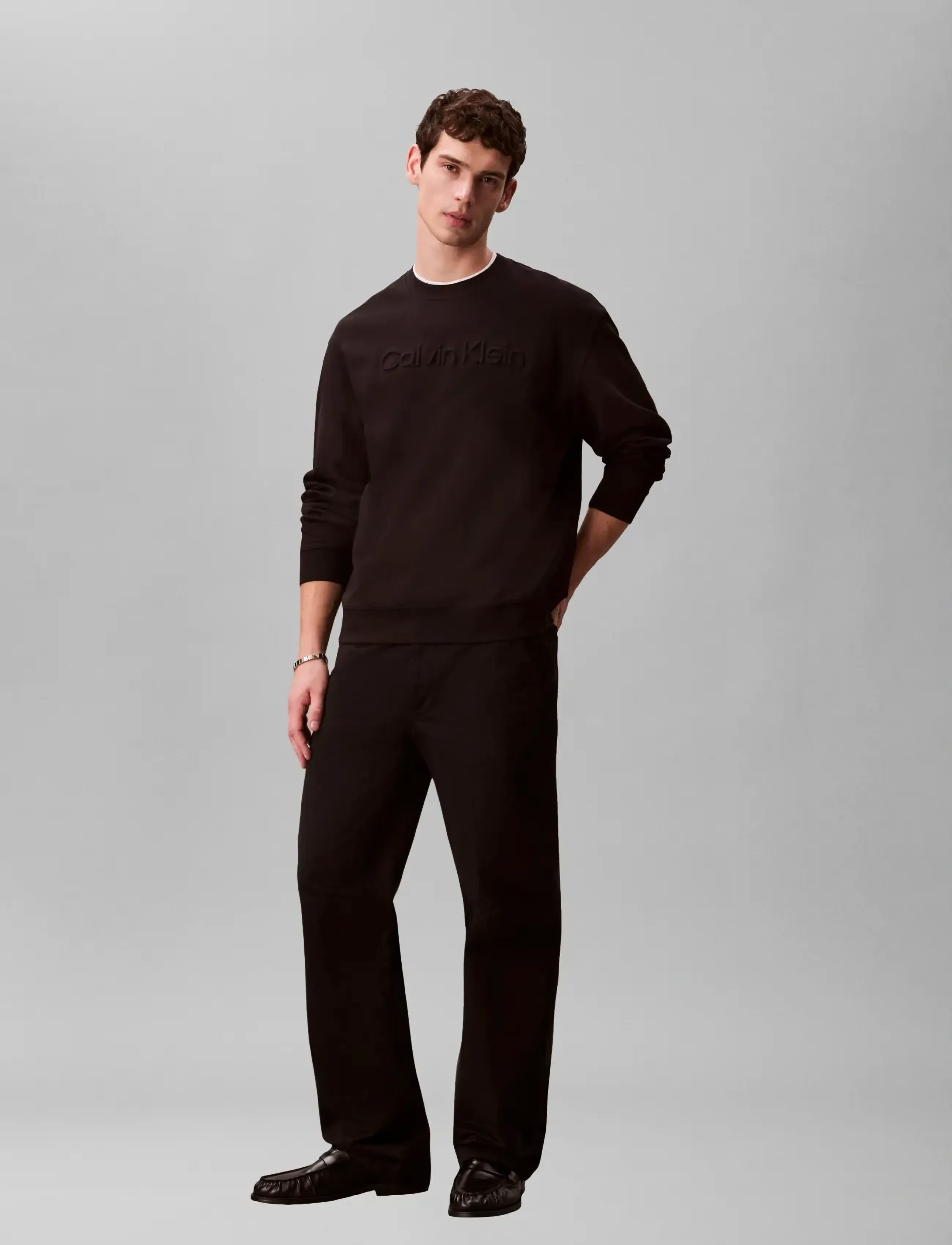 Calvin Klein - EU SPORTSWEAR GRAPHIC CREWNECK - dressipluusid - black - 0