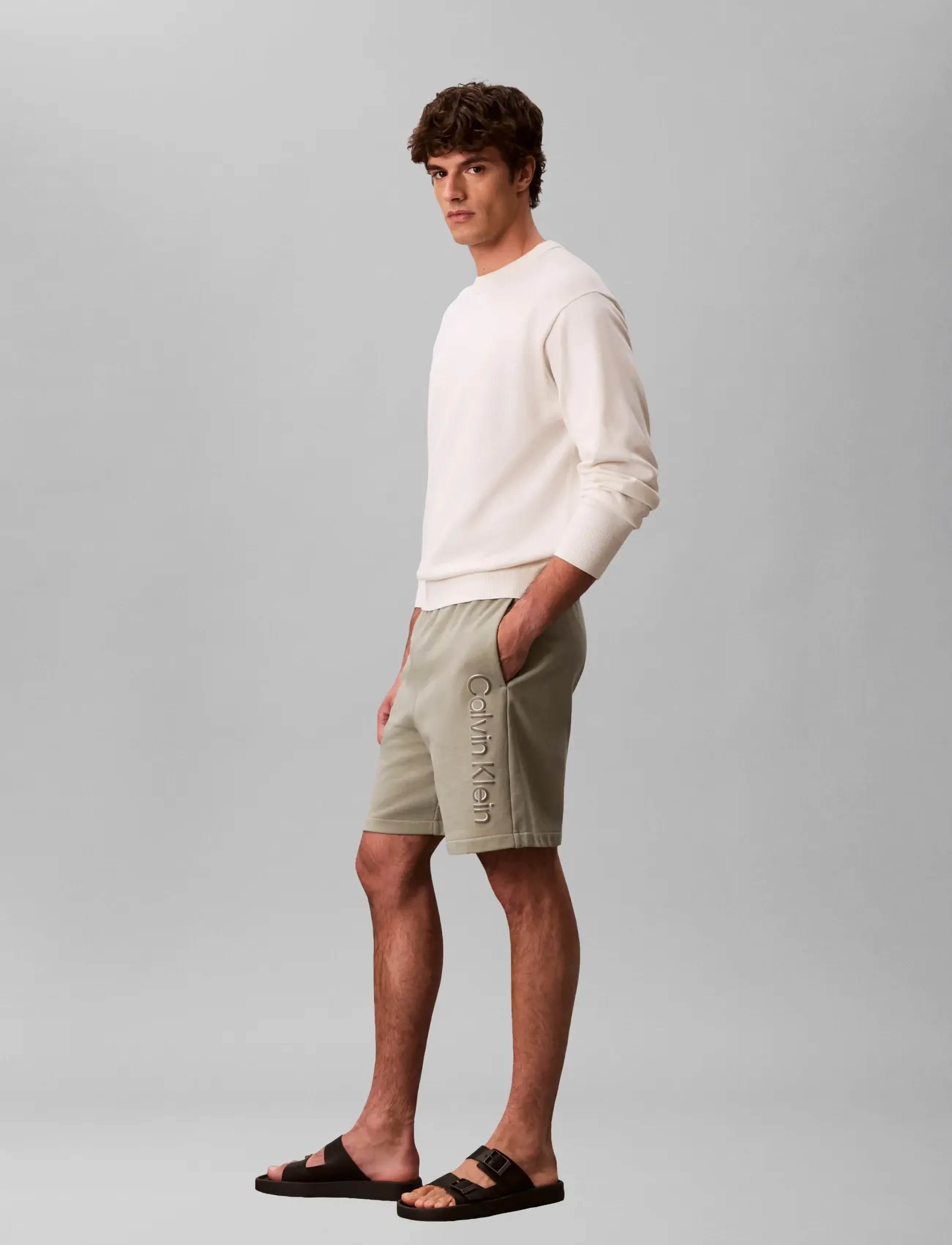 Calvin Klein - EU 350TERRY GRAPHIC SHORT - shadow - 4