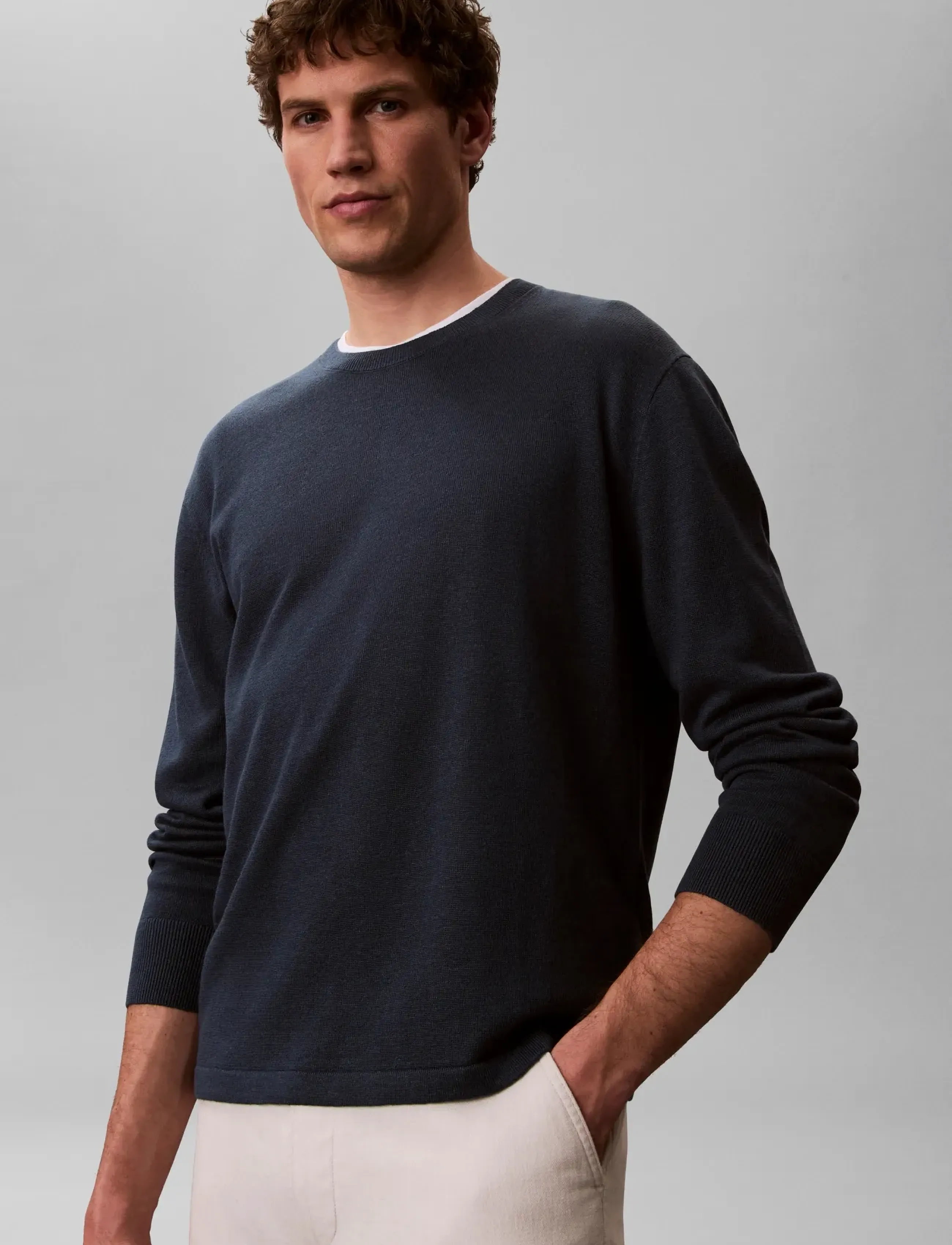 Calvin Klein Ls Linen Blend Crew Swtr 12Gg stickade tröjor herr – bild 5