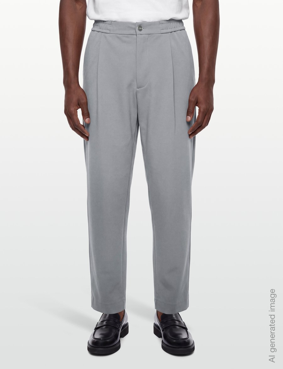 Calvin Klein - TAPERED TECH KNIT PLEATED PANT - freizeithosen - convoy - 3