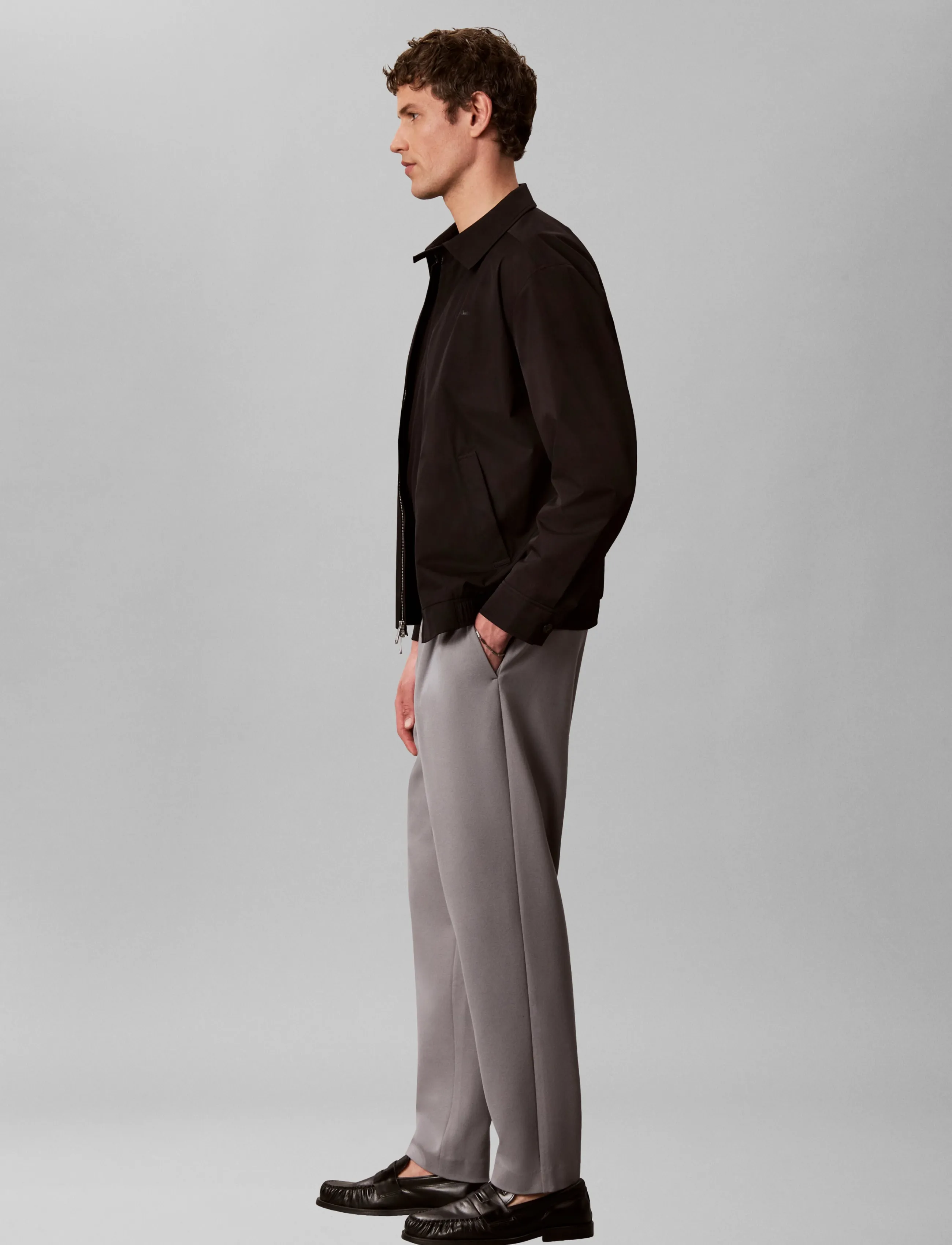 Calvin Klein - TAPERED TECH KNIT PLEATED PANT - casual byxor - convoy - 5