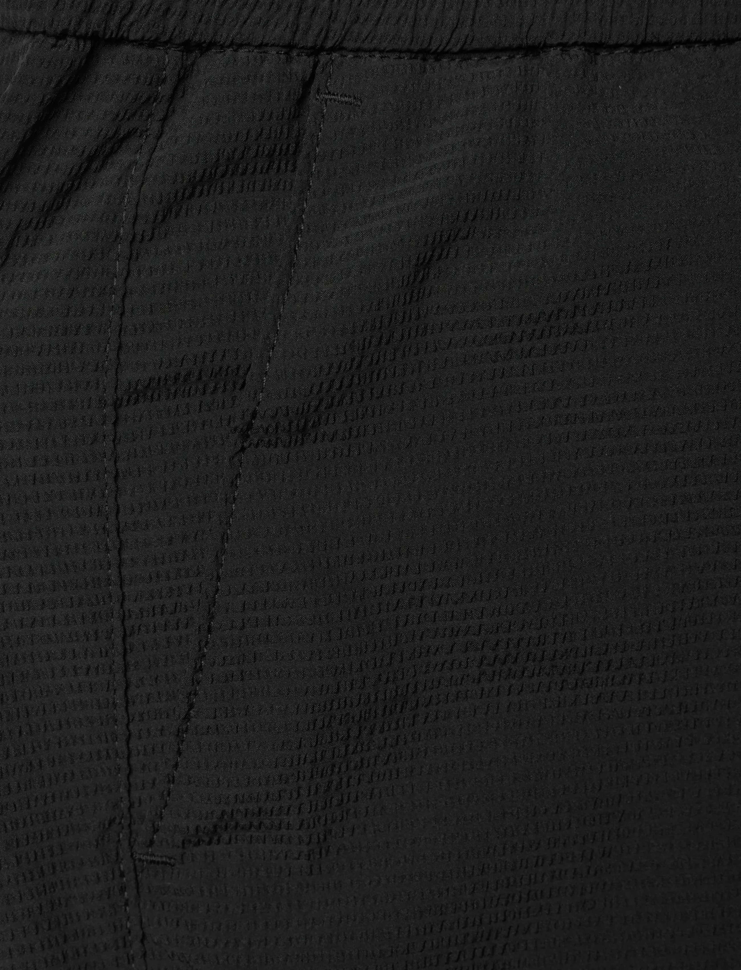 Calvin Klein - STRAIGHT SEERSUCKER ELASTIC 7" S - lühikesed vabaajapüksid - black - 2