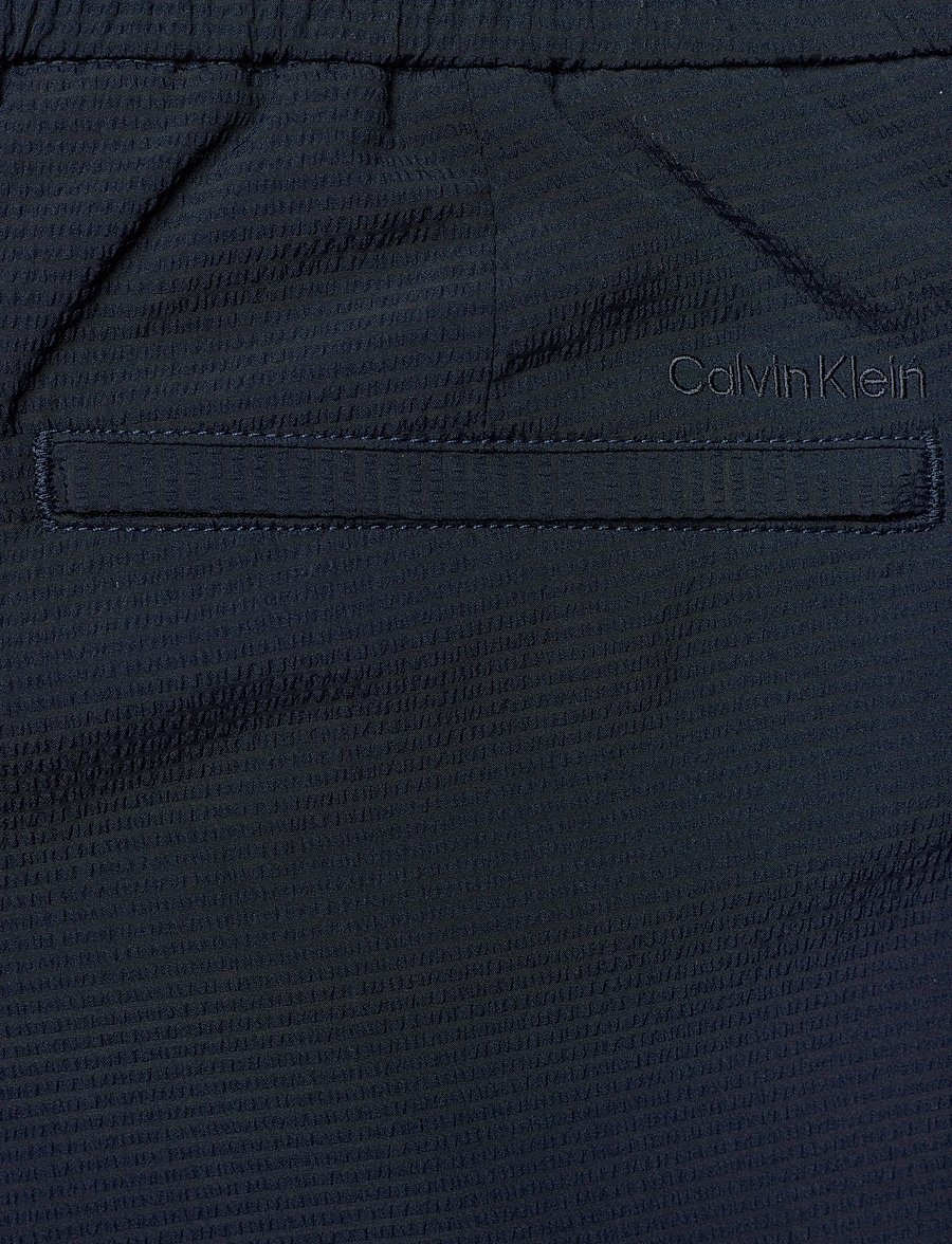 Calvin Klein - STRAIGHT SEERSUCKER ELASTIC 7" S - casual shorts - dark sapphire - 4