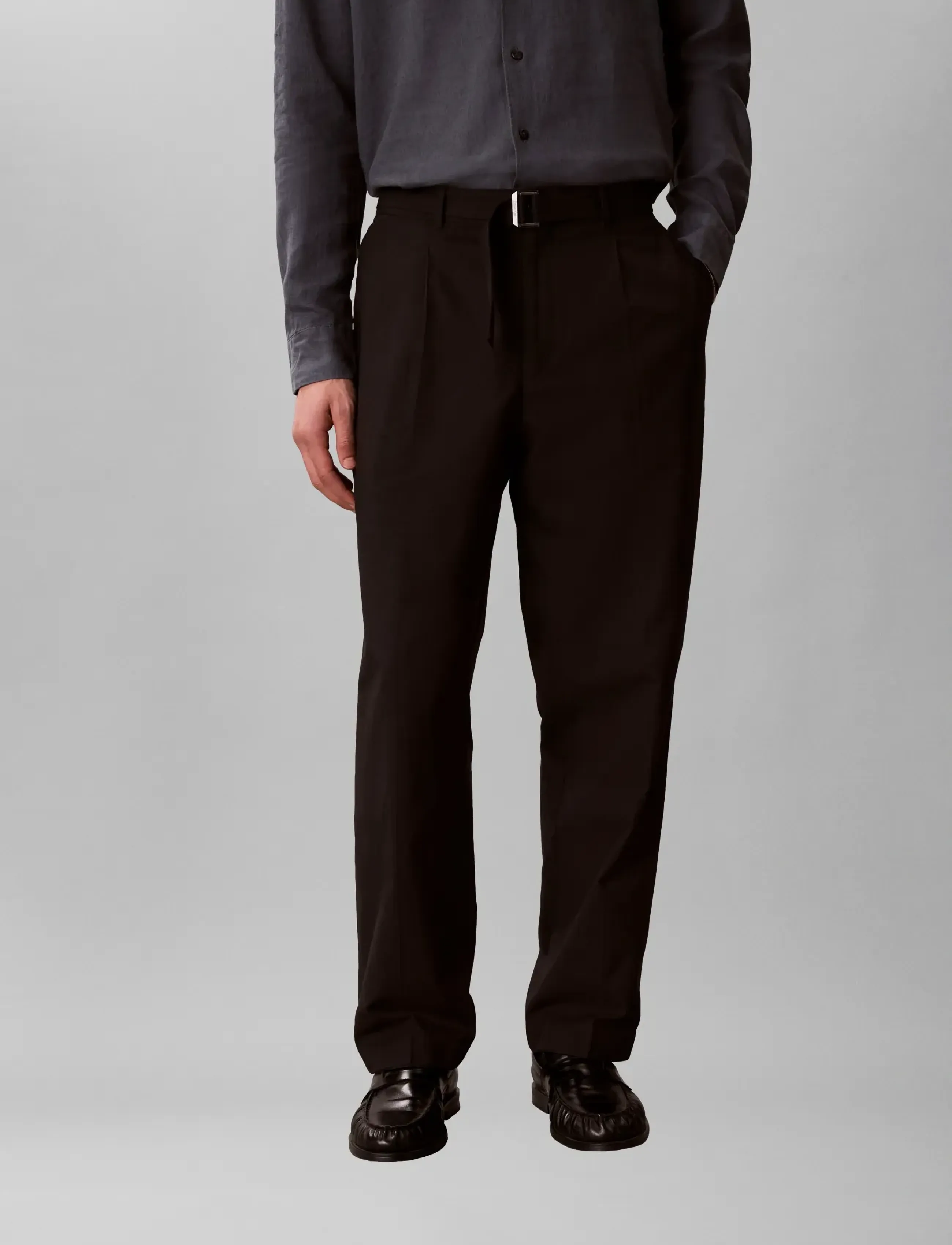 Calvin Klein STRAIGHT LYOCELL BELTED PLTD TRO - Dressbukser - BLACK / black