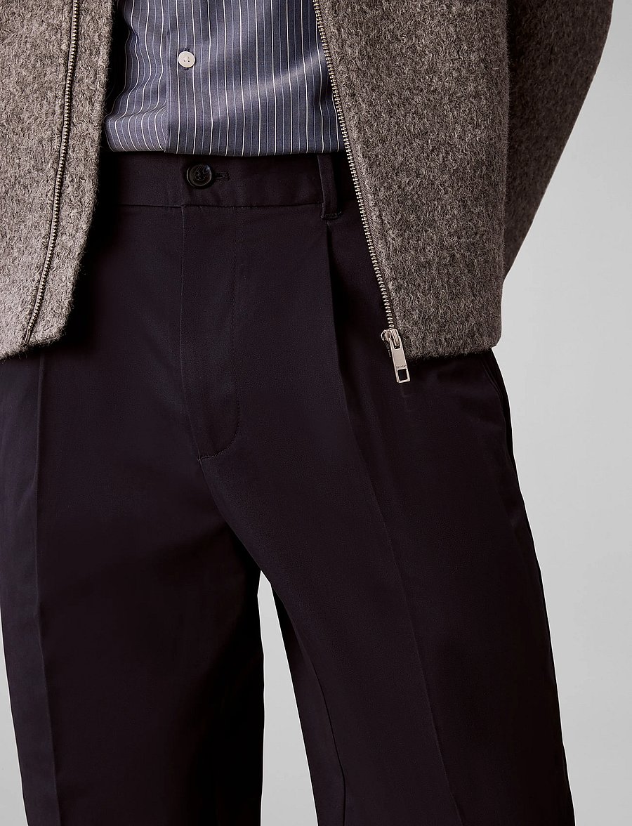 Calvin Klein - STRAIGHT PLEATED SATEEN CHINO - chinos - dark sapphire - 5