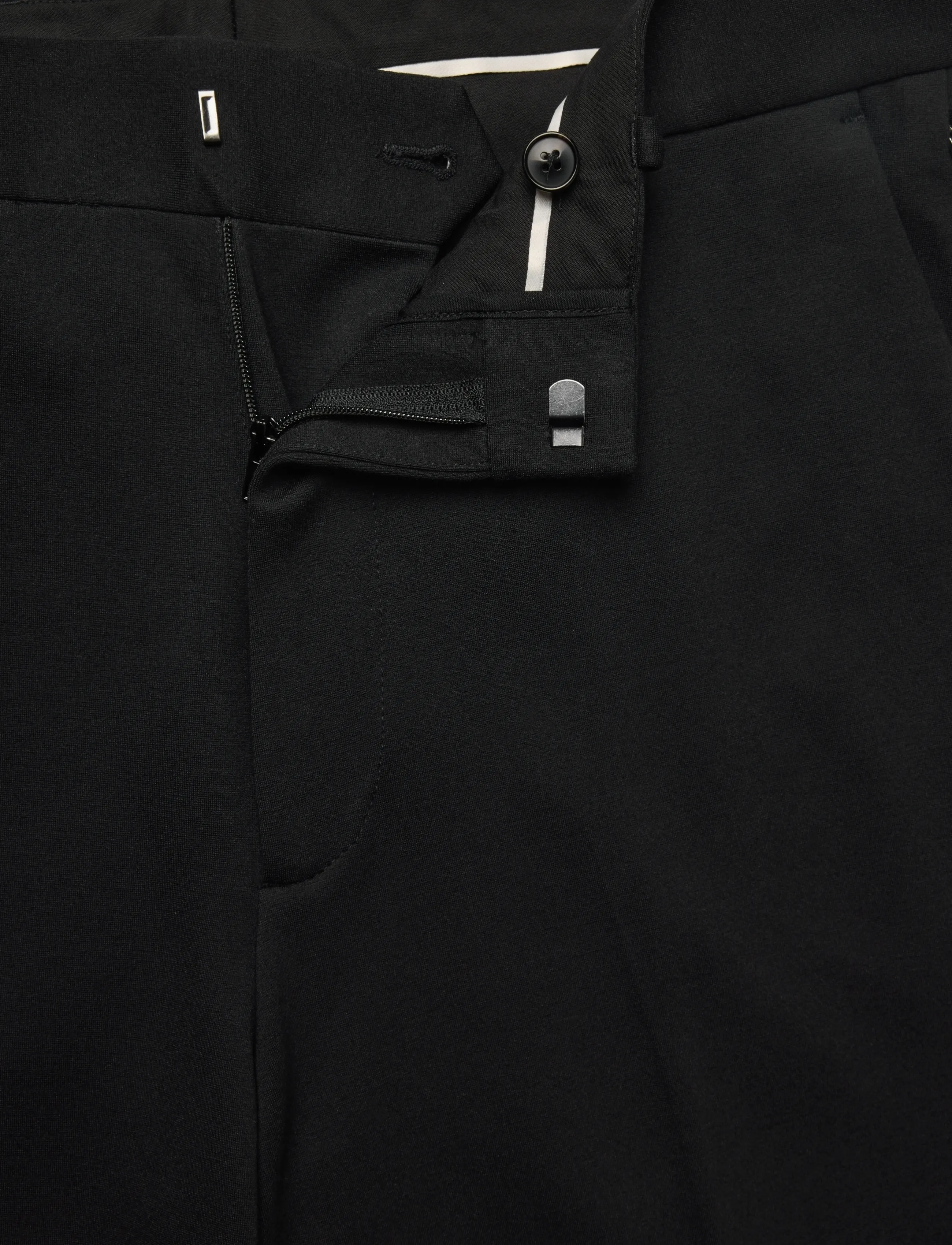 Calvin Klein - STRAIGHT TECH KNIT PANT - black - 3
