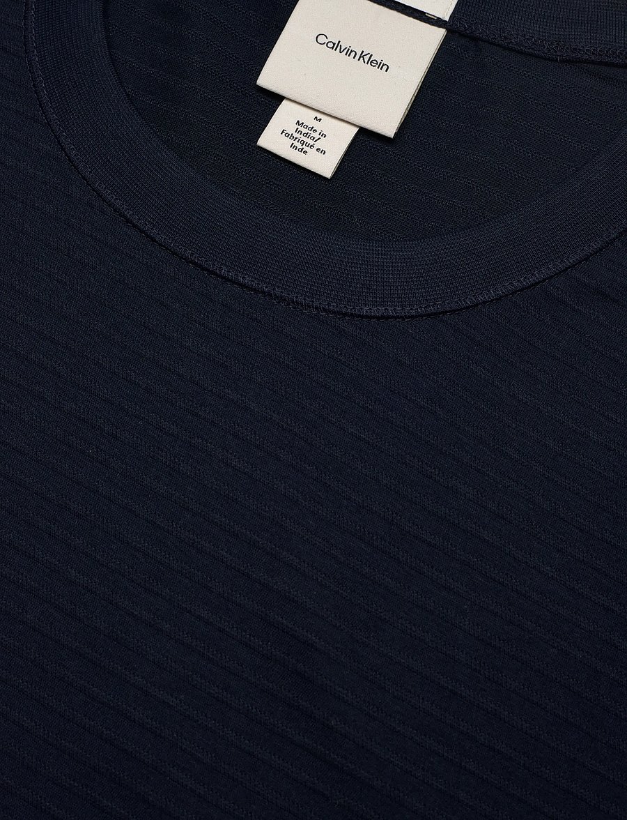 Calvin Klein - SS TEXTURED STRIPE CREWNK TEE - kortärmade t-shirts - dark sapphire - 2