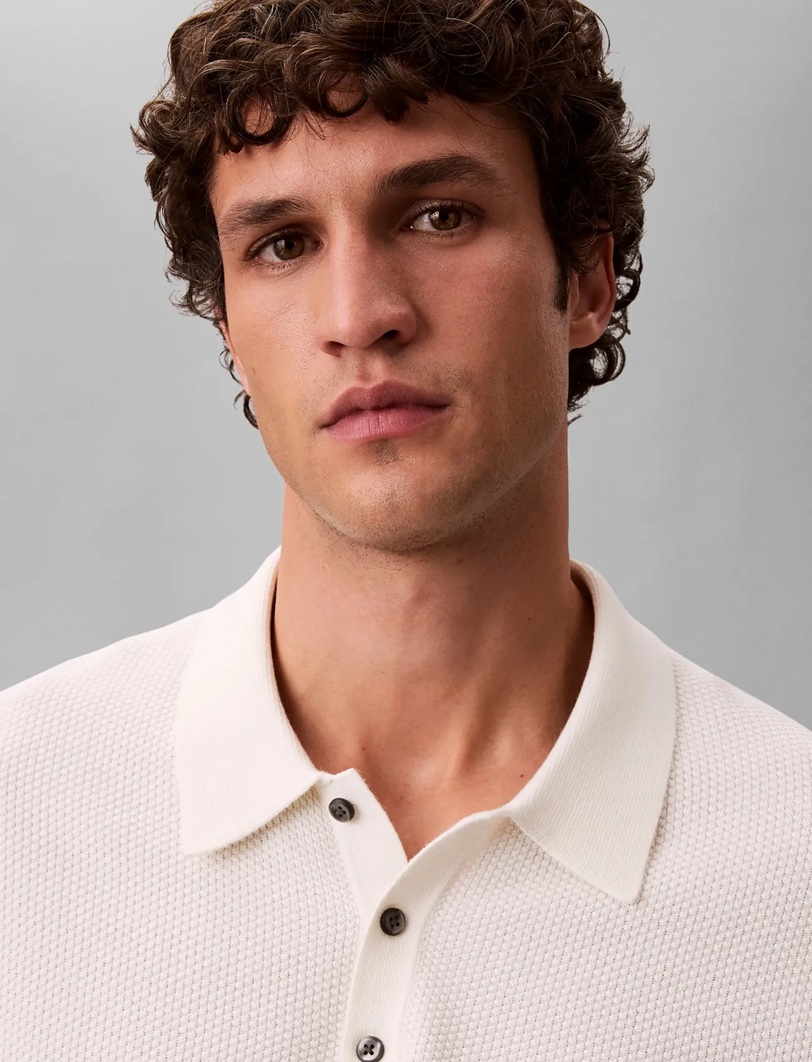 Calvin Klein - SS TEXTURED COTTON POLO SWEATER - polos en tricot - tofu - 3