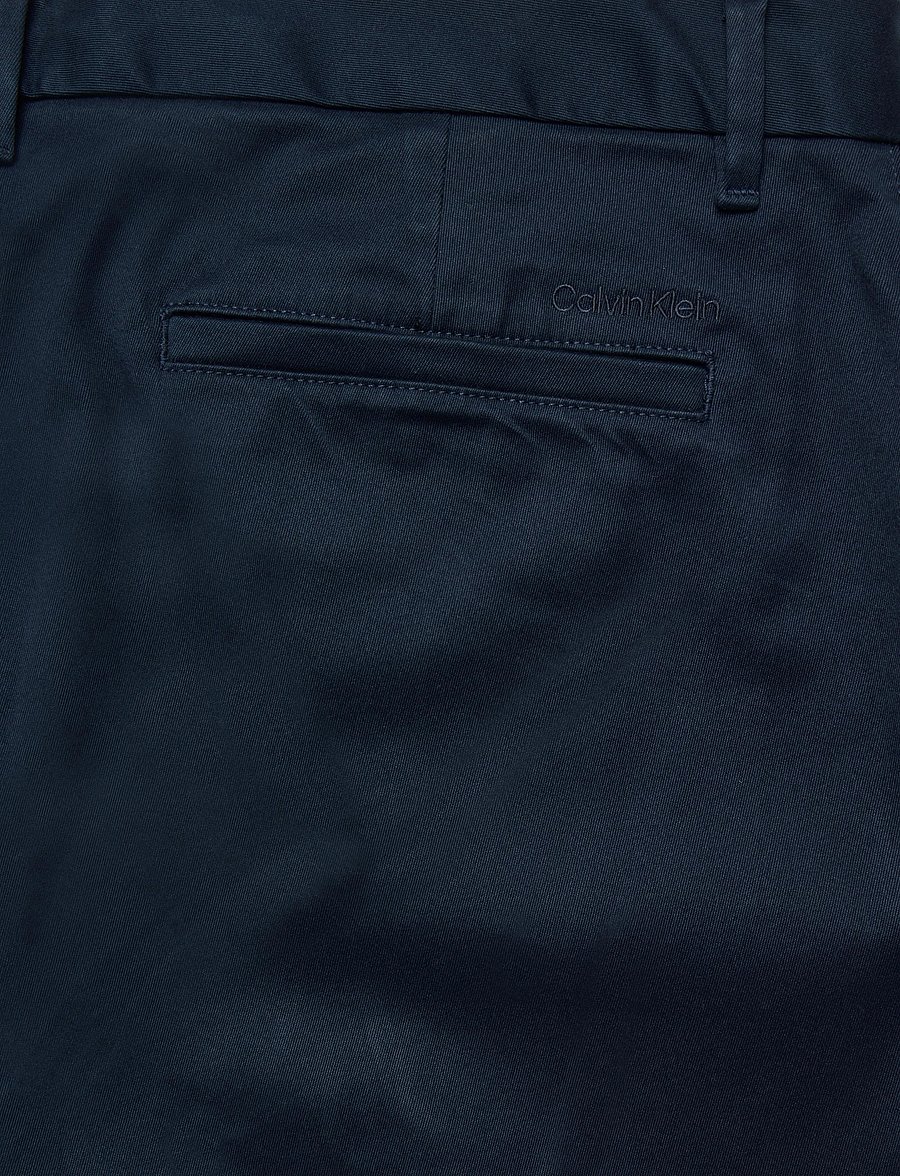 Calvin Klein - TAPERED REFINED COTTON STRETCH T - casual trousers - dark sapphire - 2