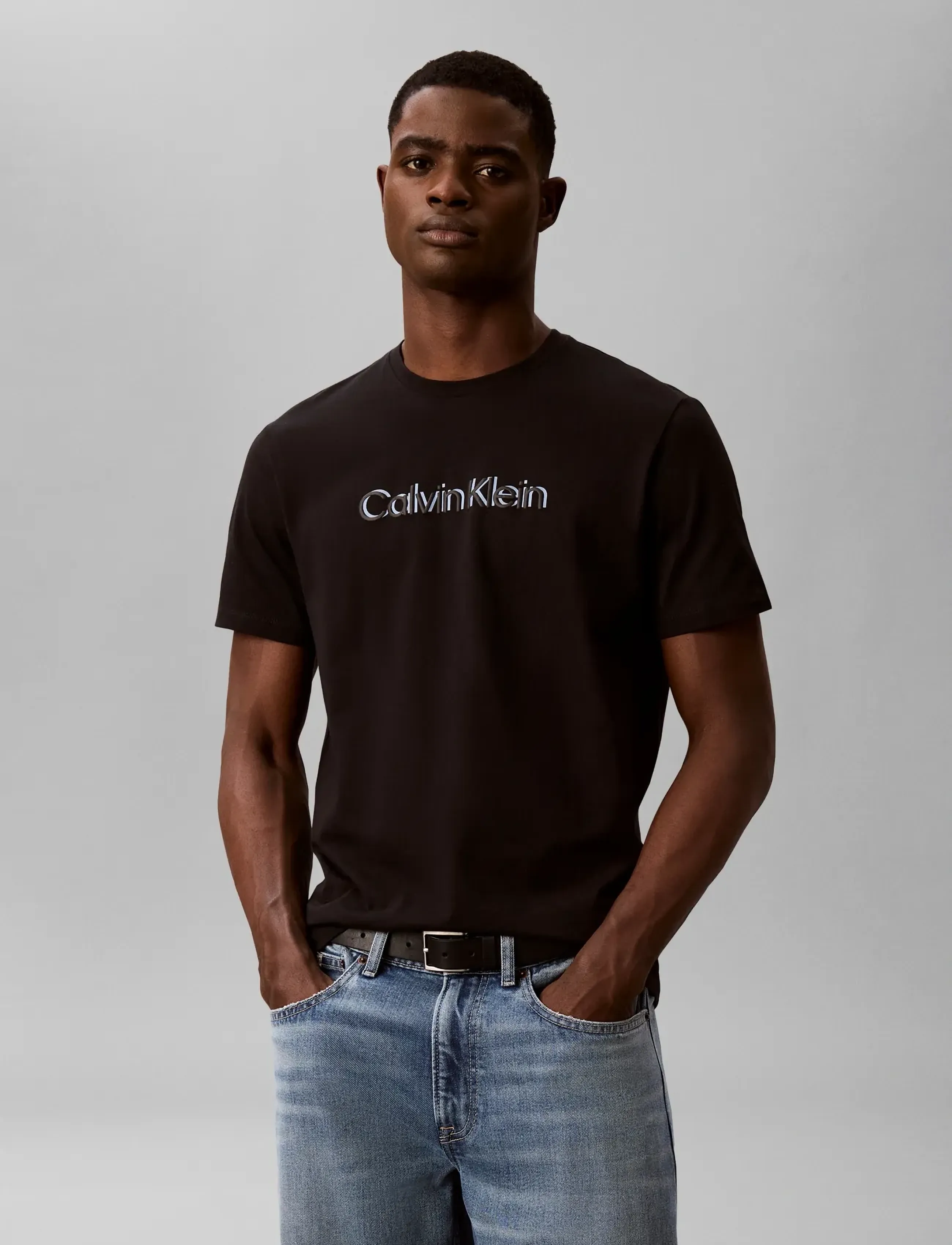 Calvin Klein Ss 30S Eu Spw Puff Stndrd Graphi, S, Black, T-Shirts > Kortærmede, Herre