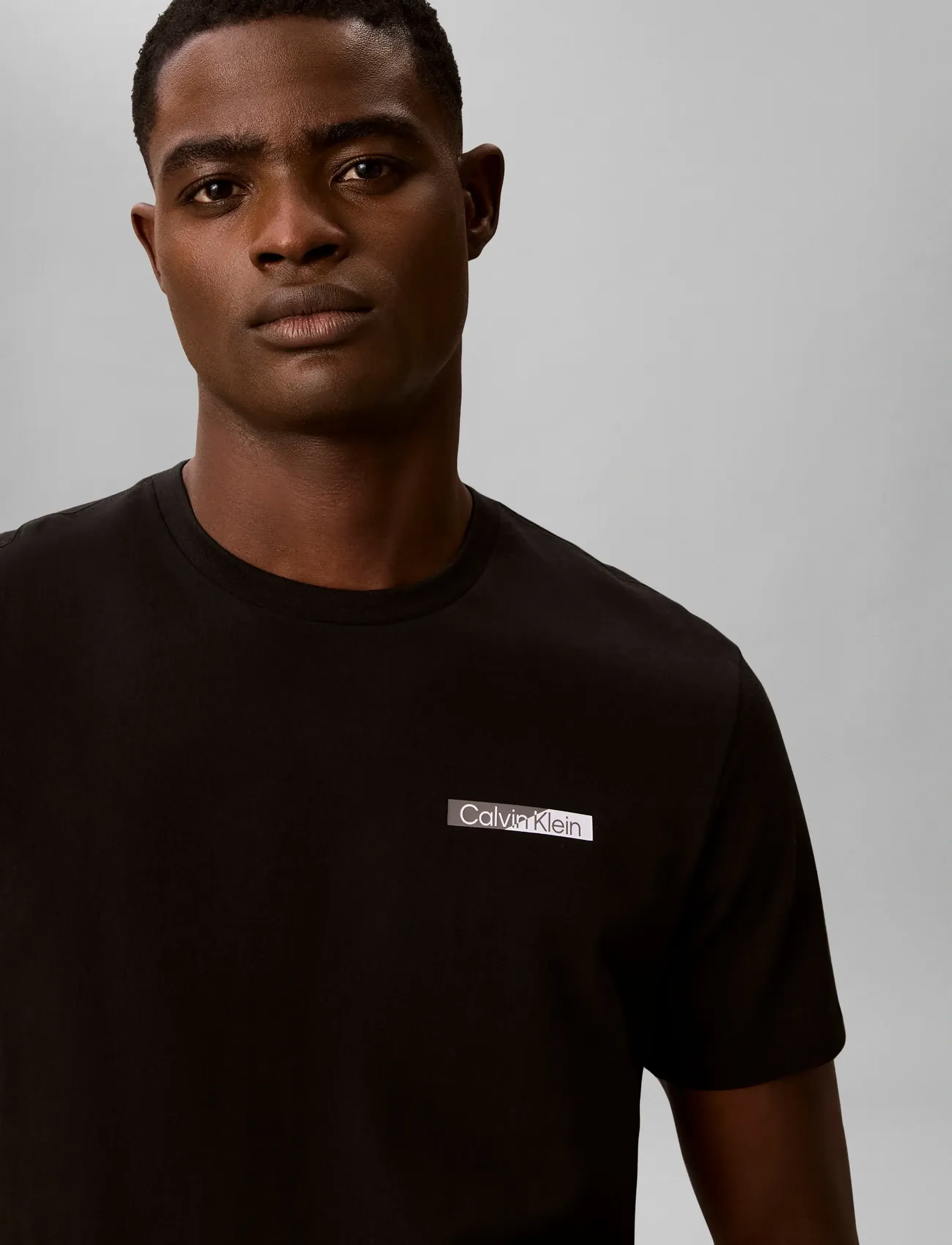 Calvin Klein - SS 30s EU SPW SPLIT STNDRD GRAPH - kortärmade t-shirts - black - 4