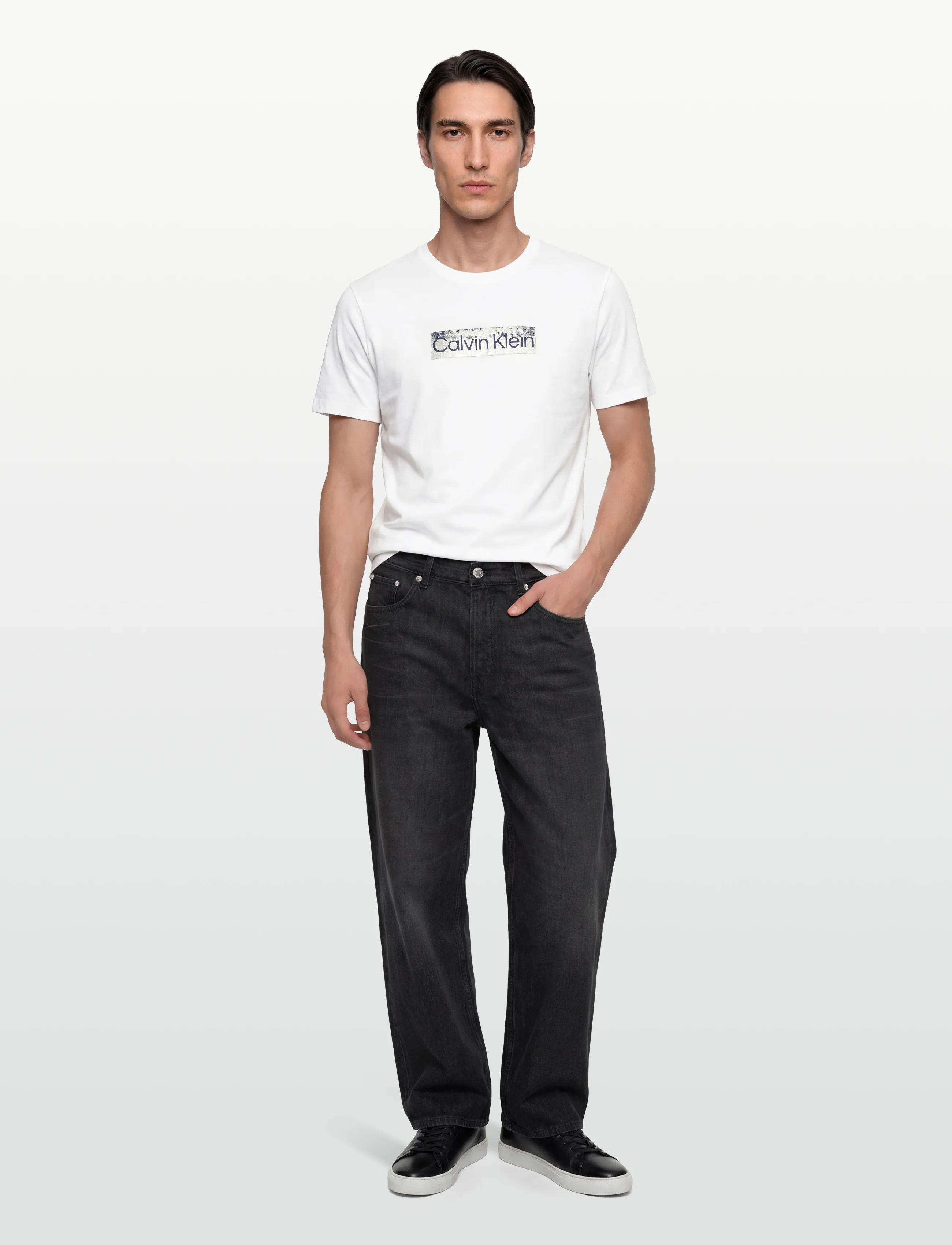 Calvin Klein SS 30s EU SPW MTL STNDRD GRAPHIC - Kurzärmelig - BRIGHT WHITE / white