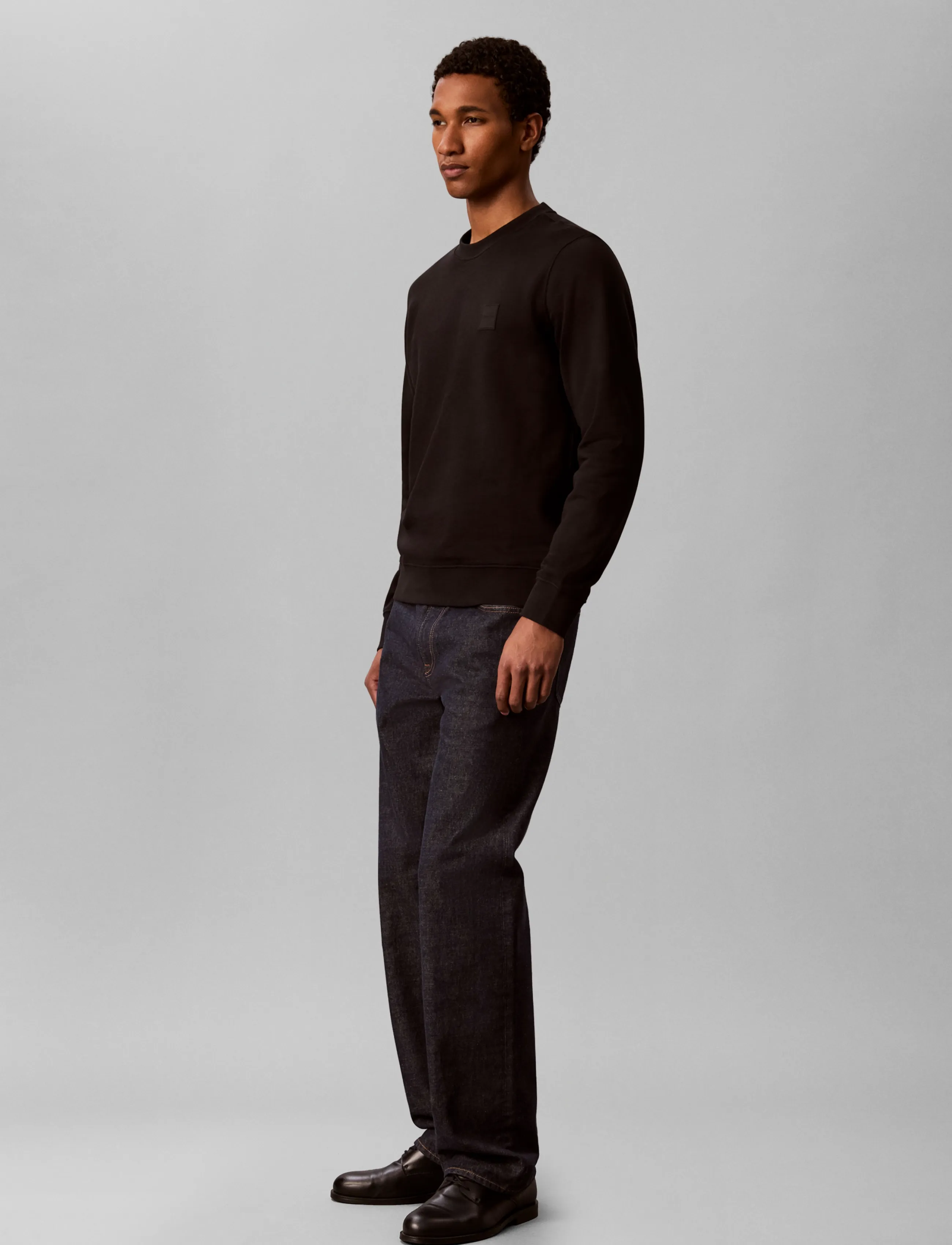 Calvin Klein Clssic 350 Terry Rubber Bdge Cn sweatshirts herr – bild 6
