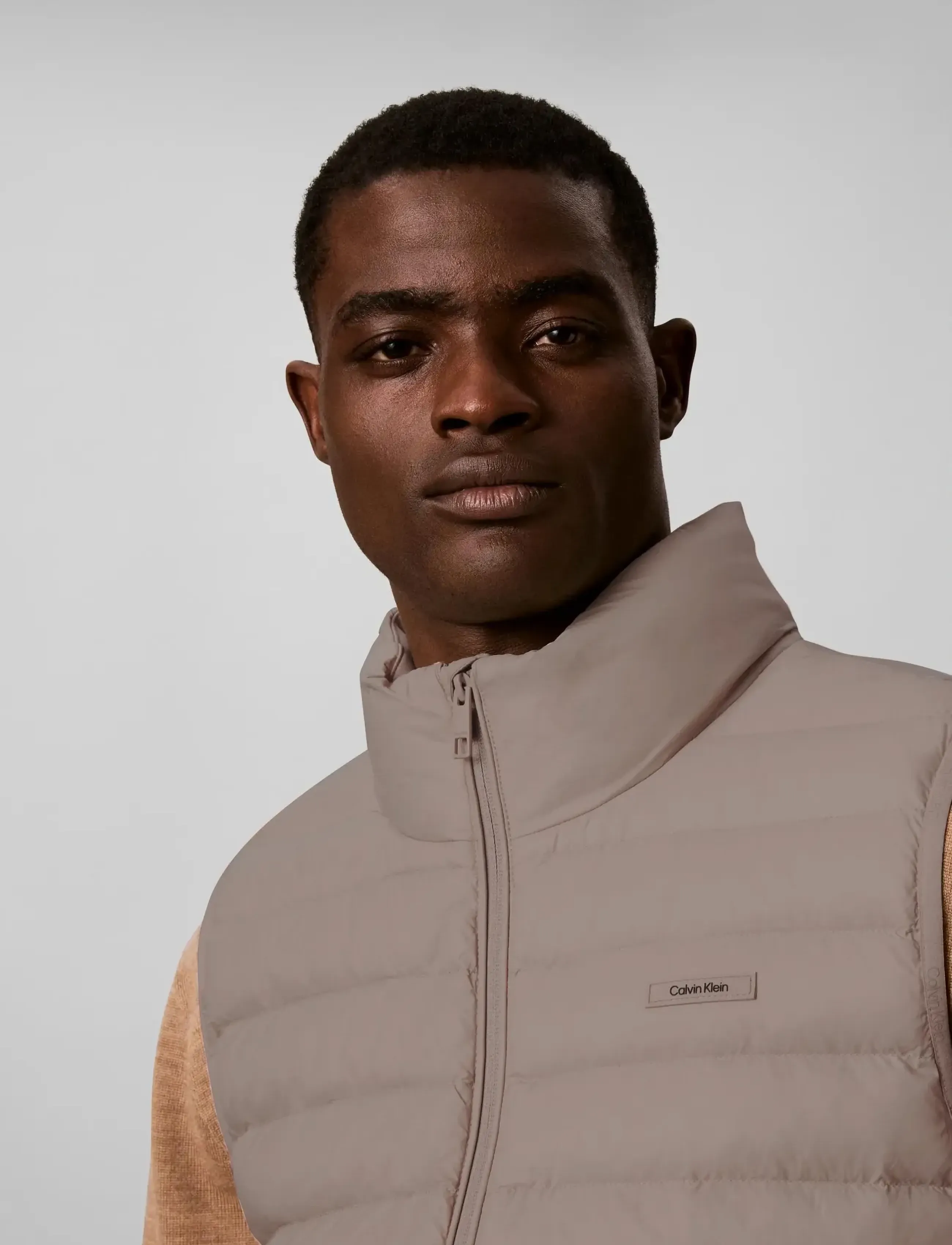 Calvin Klein - SLVLSS LT WT NYLON PUFFER VEST - westen - plaza taupe - 5