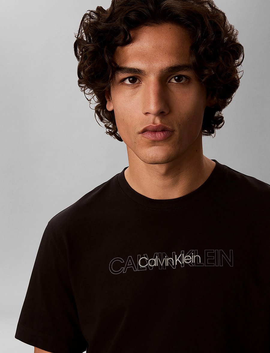 Calvin Klein - SS 30 EU REPEAT STND LOGO GRAPHI - lühikeste varrukatega t-särgid - black - 4