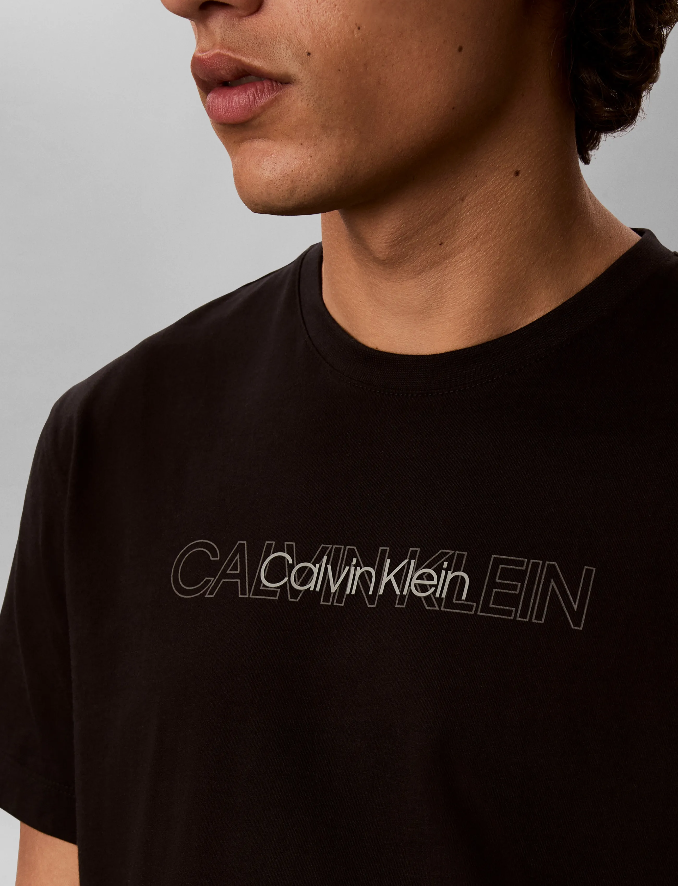 Calvin Klein - SS 30 EU REPEAT STND LOGO GRAPHI - lühikeste varrukatega t-särgid - black - 5