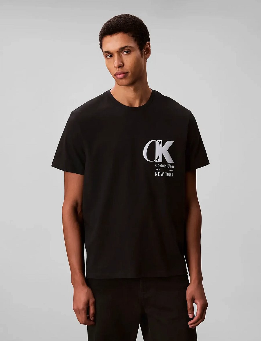 Calvin Klein - SS 20S EU CK OVERLAP GRAPHIC TEE - lühikeste varrukatega t-särgid - black - 0