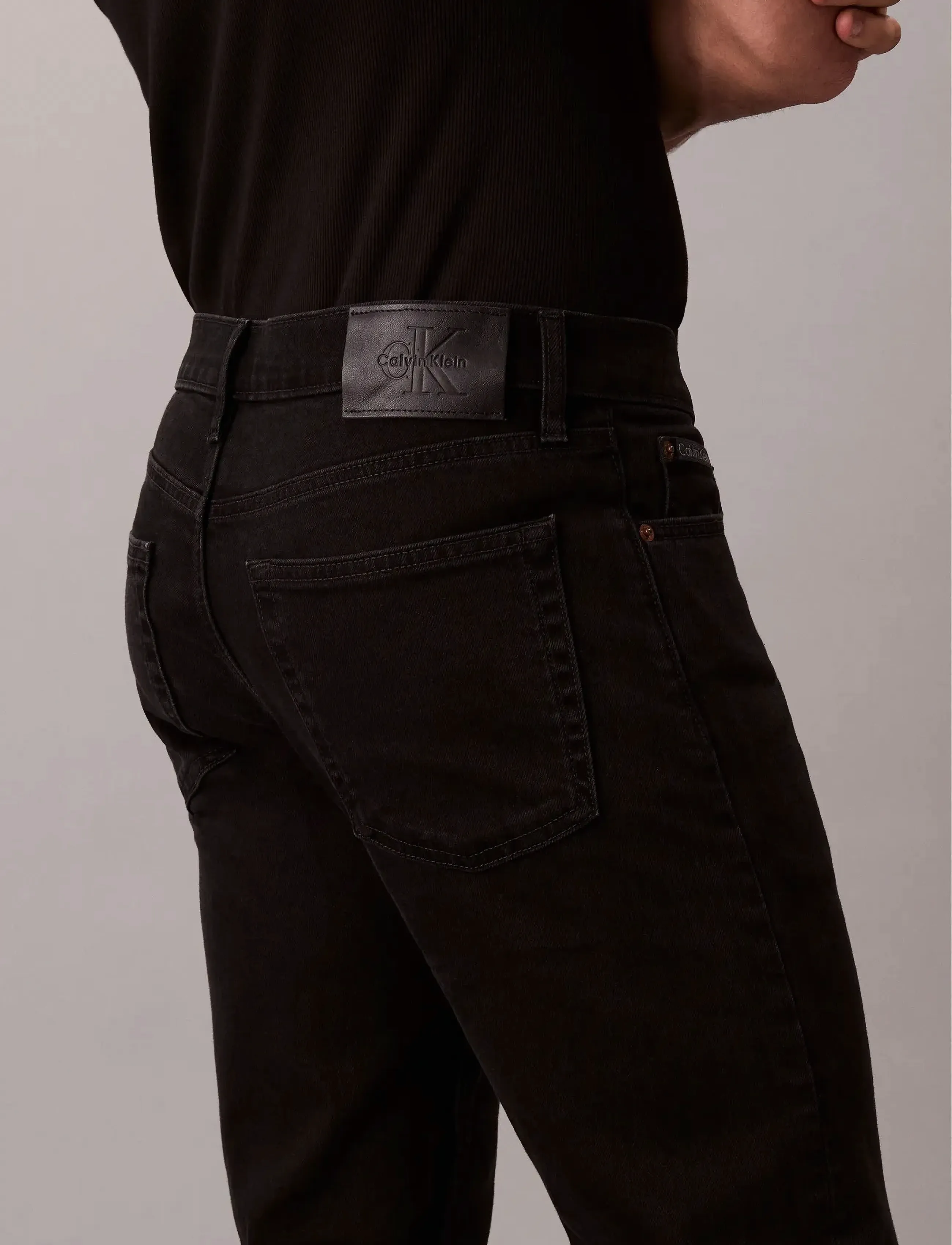 Slim Straight Jaguar Black Jean 4