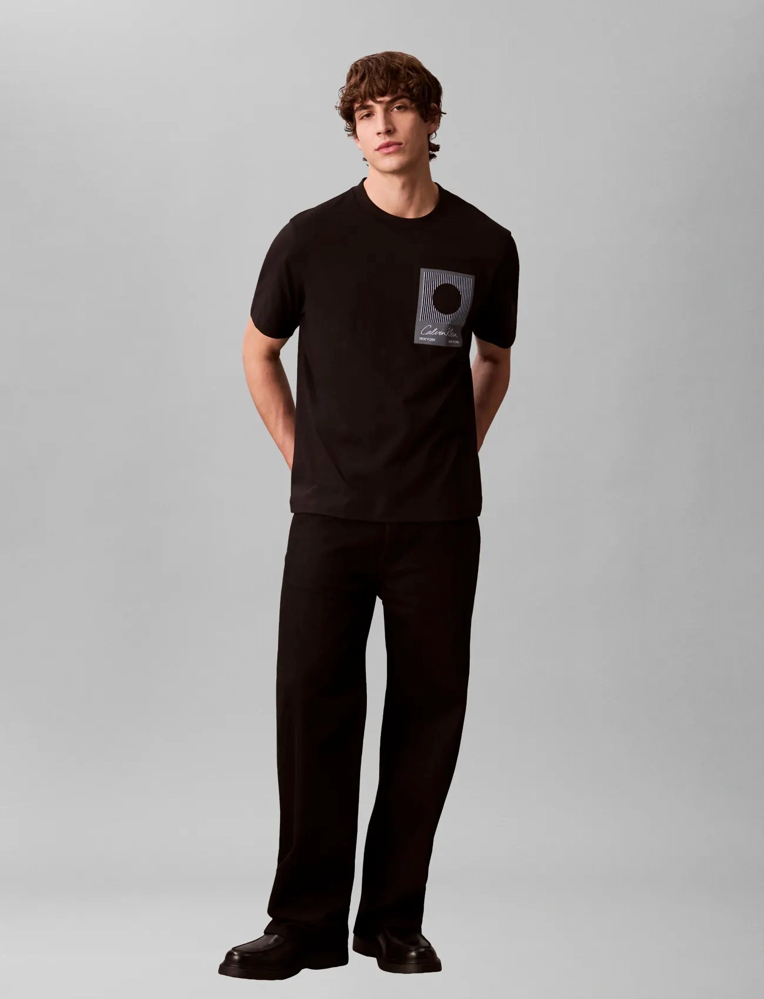 Calvin Klein - SS 20S CALVIN KLEIN MATCHES GRAP - short-sleeved t-shirts - black - 2
