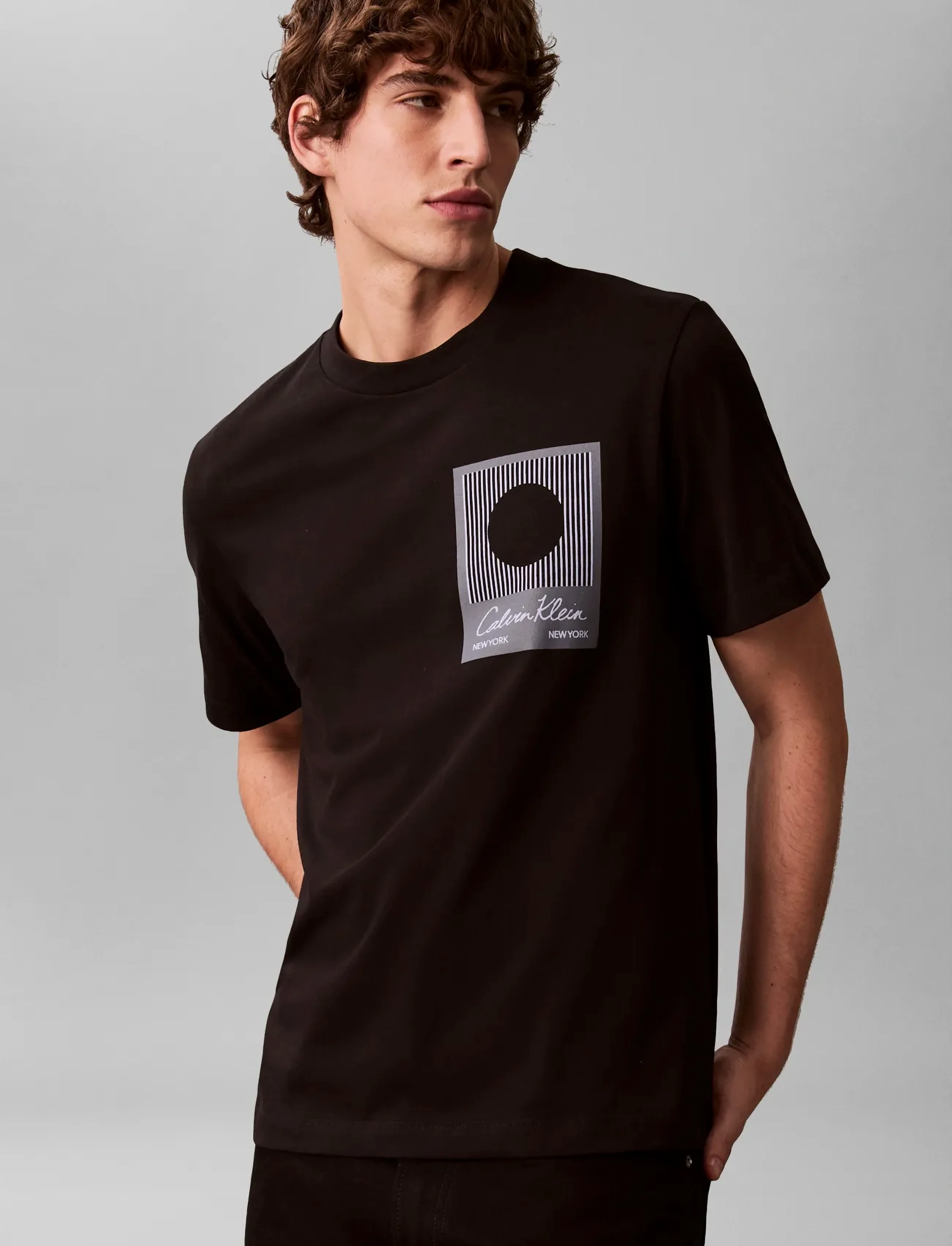 Calvin Klein - SS 20S CALVIN KLEIN MATCHES GRAP - short-sleeved t-shirts - black - 5