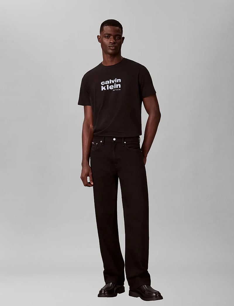 Calvin Klein - SS 30S WHSL CKJ JERSEY GRAPHIC T - kortærmede t-shirts - black - 0