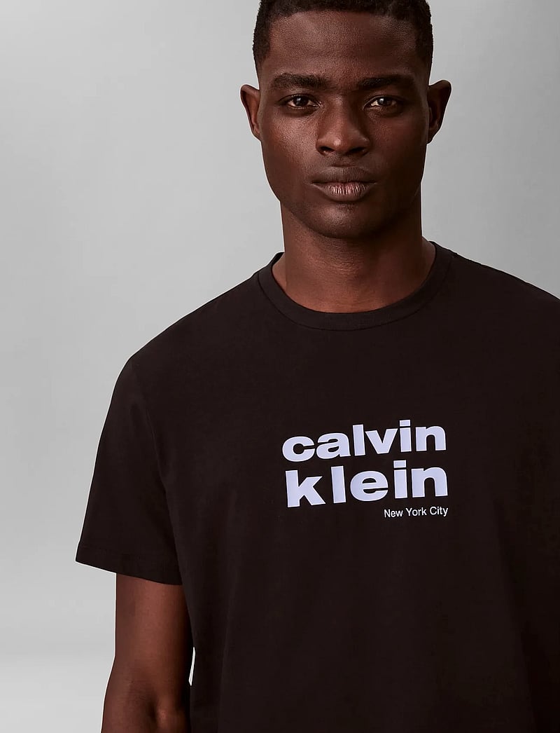 Calvin Klein - SS 30S WHSL CKJ JERSEY GRAPHIC T - kortærmede t-shirts - black - 5