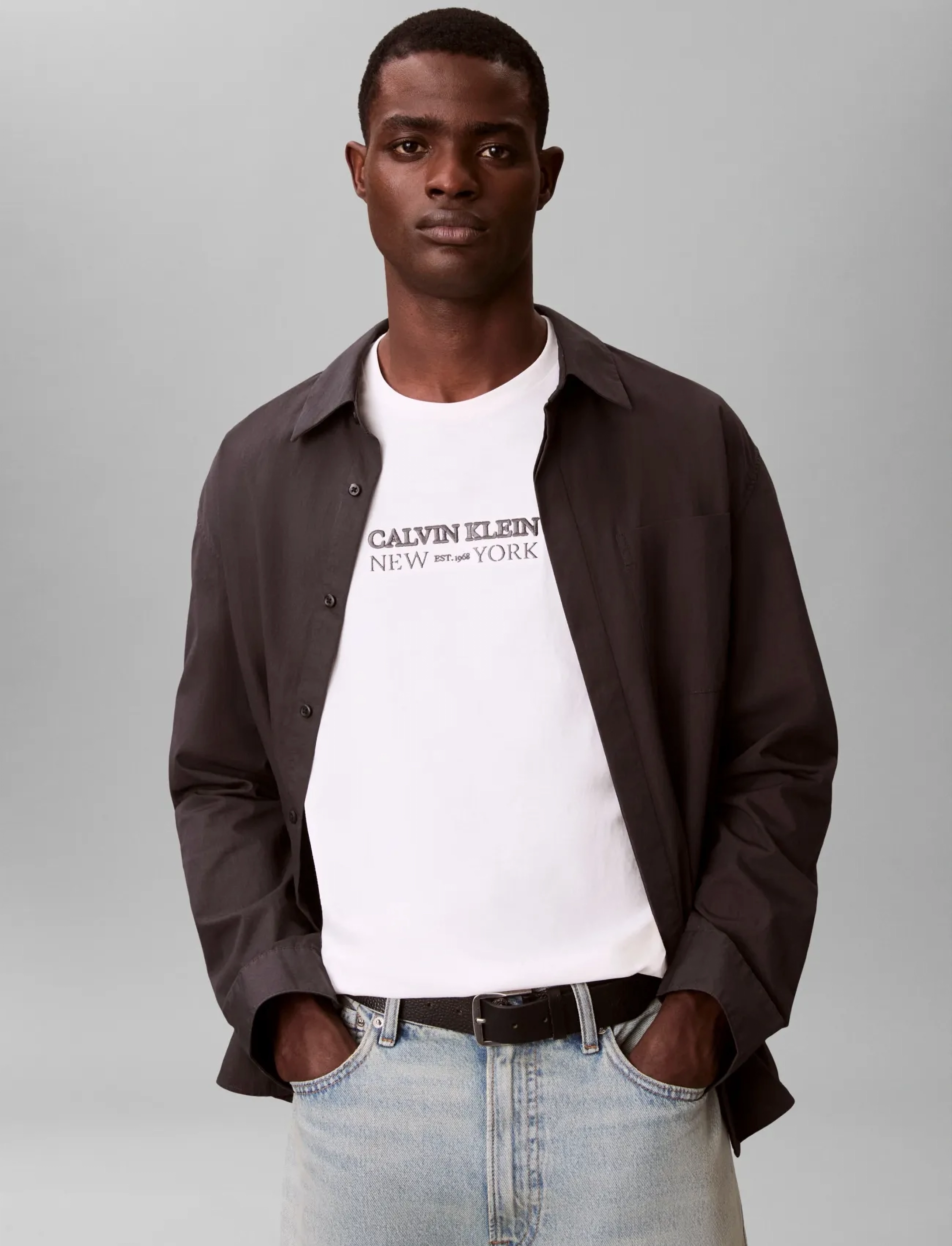 Calvin Klein - SS 20S WHSL SP CKLEIN NY GRAPHIC - kortærmede t-shirts - white greige - 5