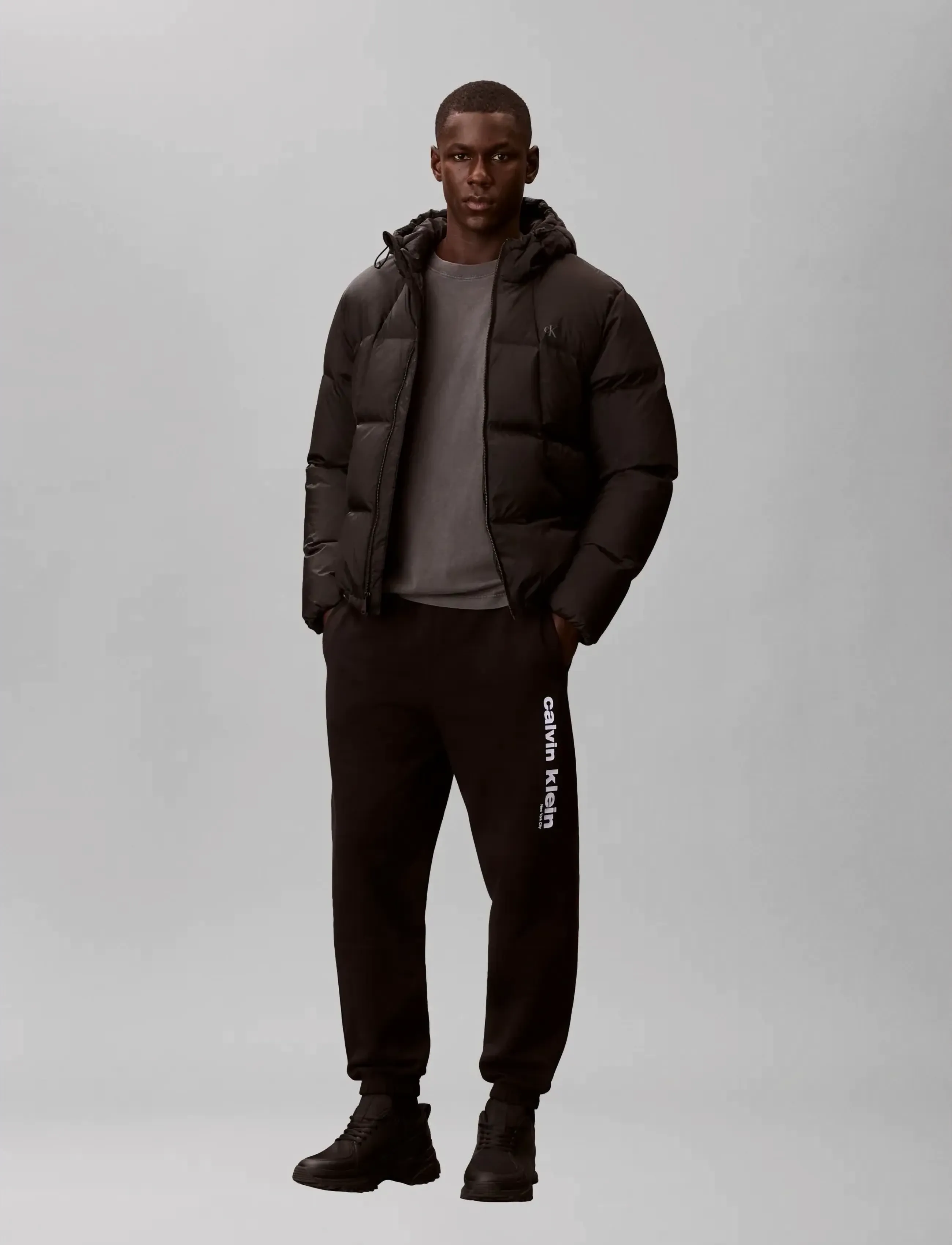 Calvin Klein RETRO GRAPHIC JOGGER - Shop by style - BLACK / black