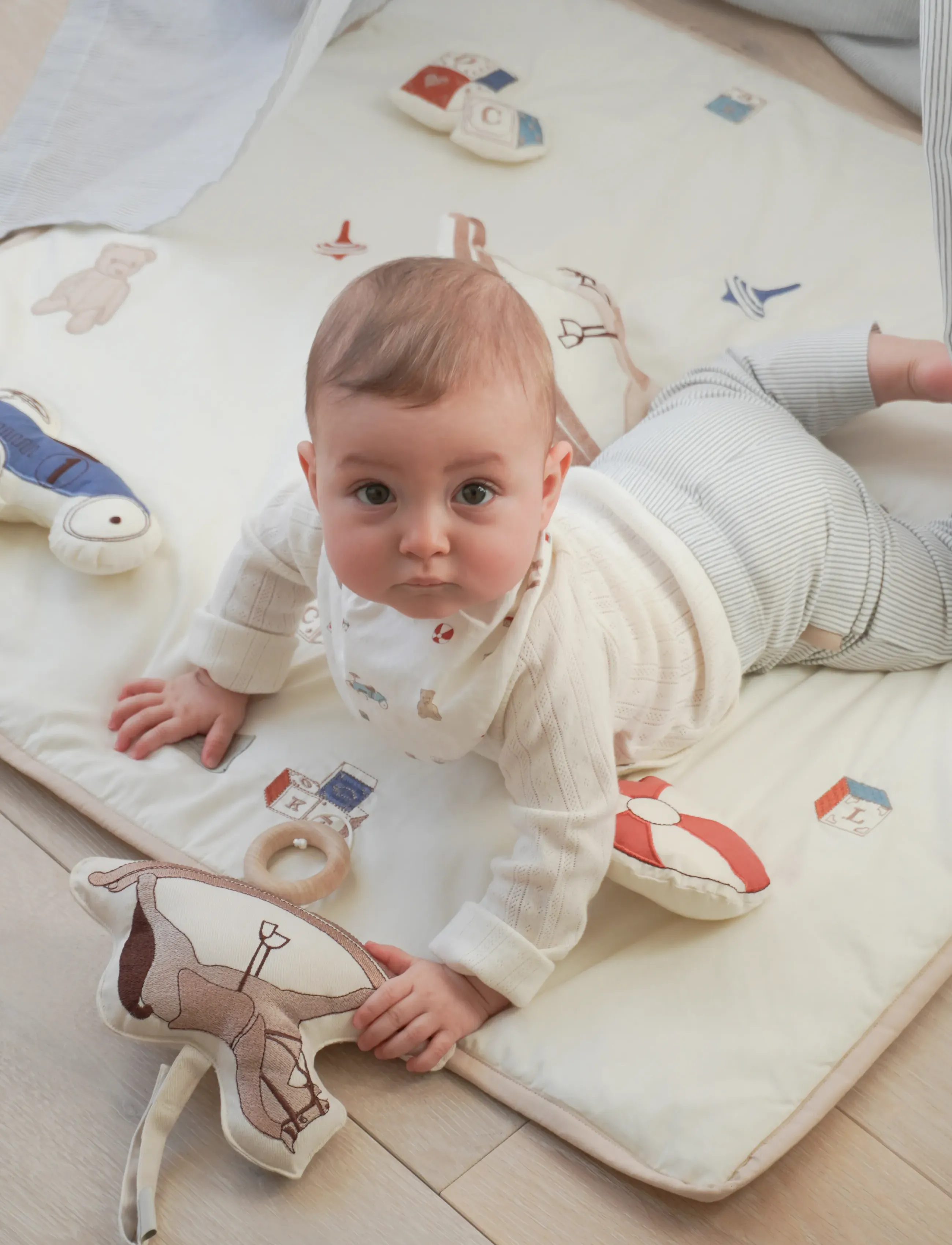 Cam Copenhagen Music Mobile, Hot Air Balloon Ocs, One Size, Baby Sleep, Creme - Mobiles, Kinder