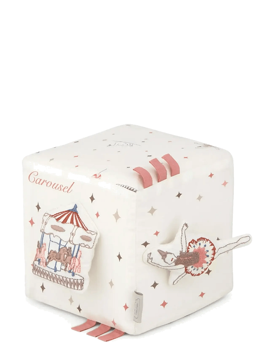 Cam Cam Copenhagen - Activity Cube - OCS - Woodland - interaktivt legetøj - carousel - 0