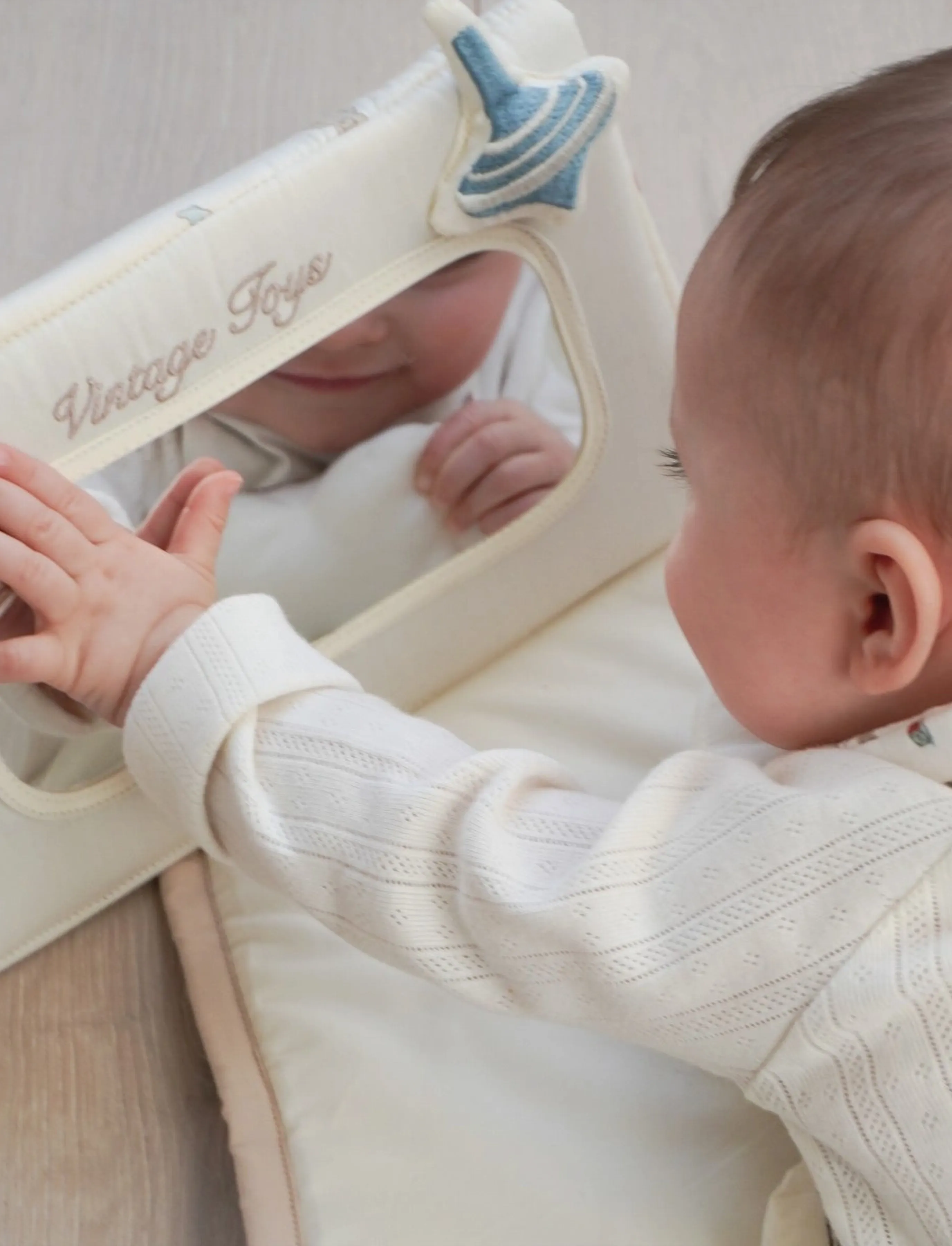 Cam Cam Copenhagen - Tummy Time Mirror - OCS - Woodland - jouets interactifs - vintage toys - 3