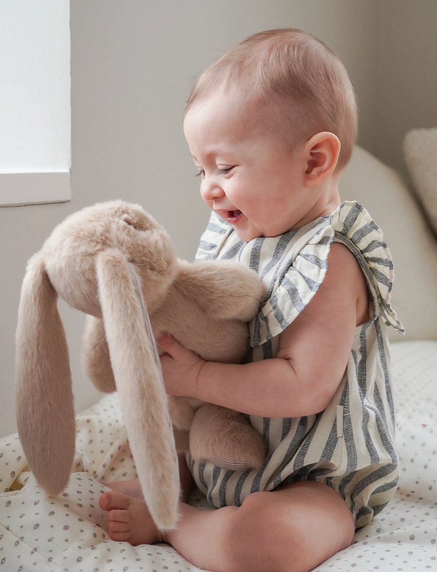 Cam Cam Copenhagen - Billie Bunny medium - Off-White/ Augusta - bamser - latte / classic stripes camel - 0