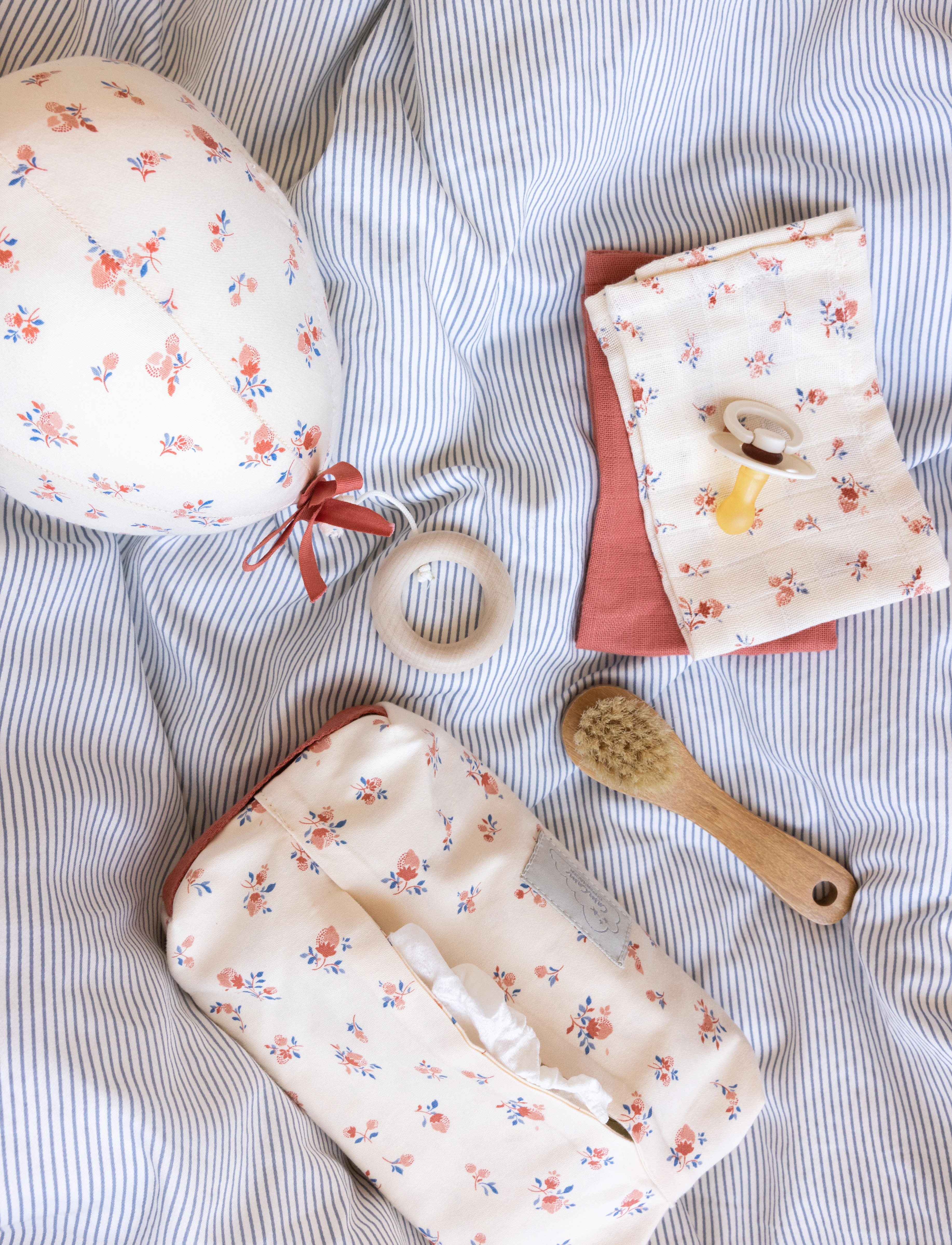 Cam Copenhagen Wet Wipe Cover Gots Classic Stripes Rose, One Size, Care & Hygiene, Creme - Covers, Kinder