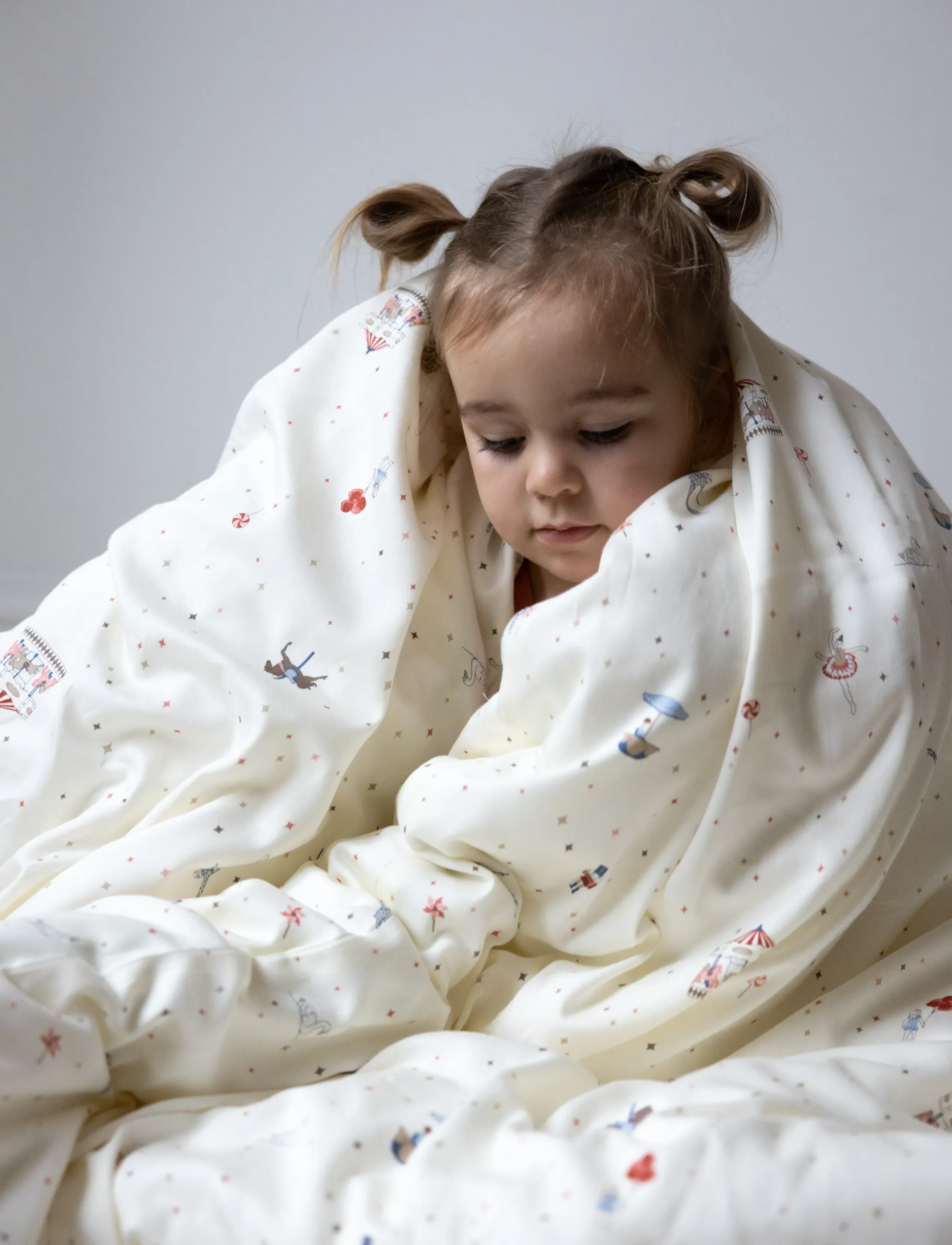 Cam Cam Copenhagen Bedding Set, Junior, 100x140cm - GOTS - Blueberries - Kids home - CAROUSEL / cream