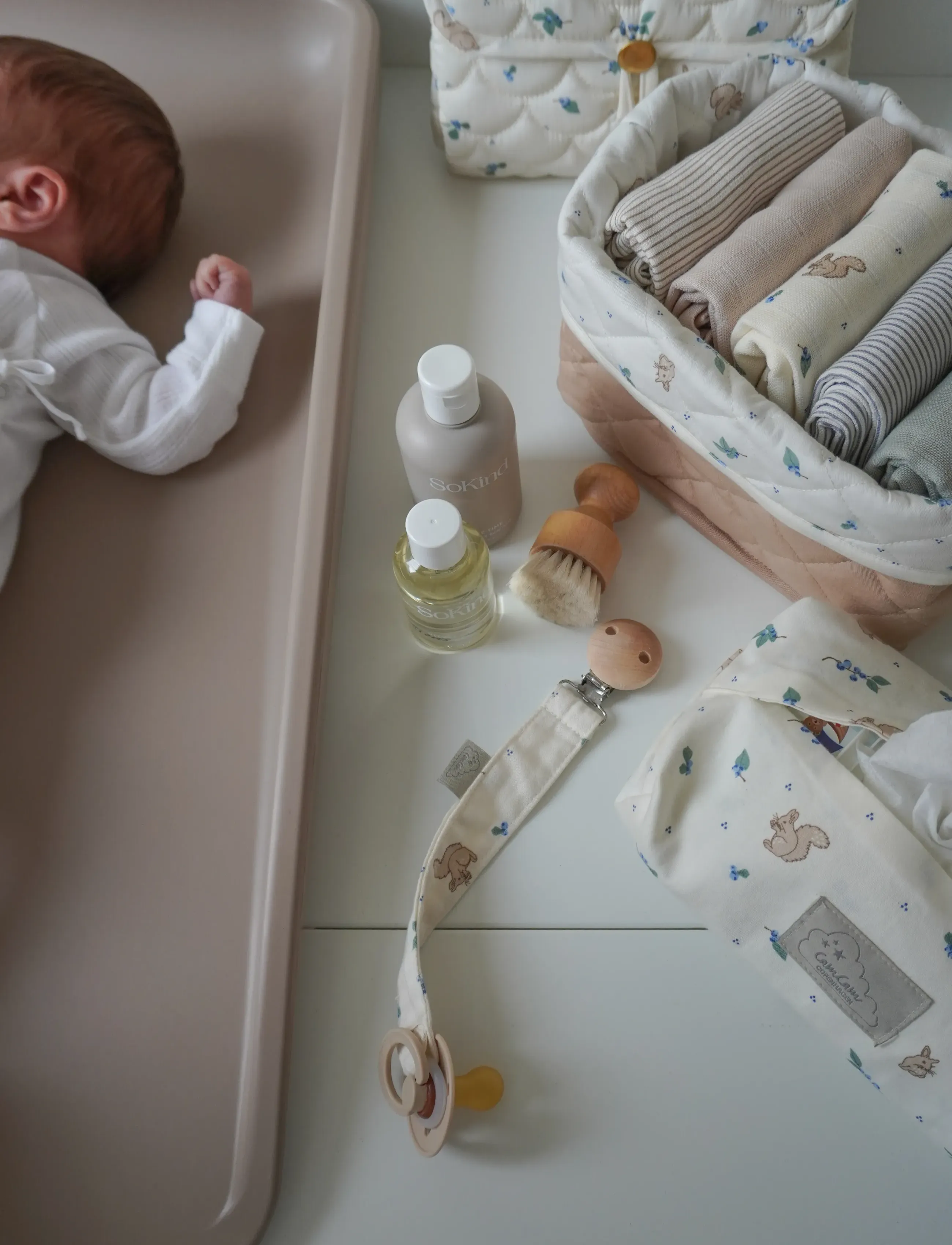 Cam Cam Copenhagen Changing Mat, Quilted - Pusleunderlag - BLUEBERRIES / cream