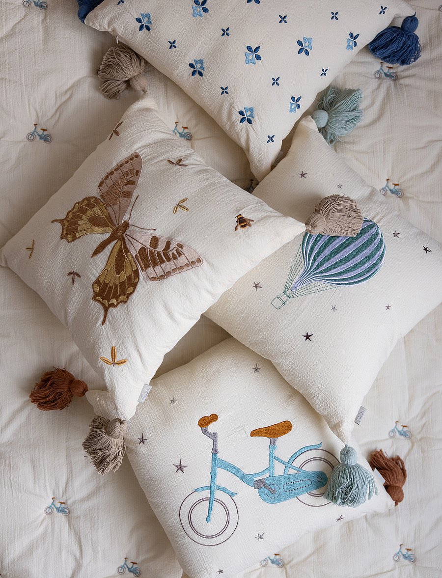 Cam Cam Copenhagen - Embroidered Cushion - OCS - Woodland - sierkussens - bicycles - 0