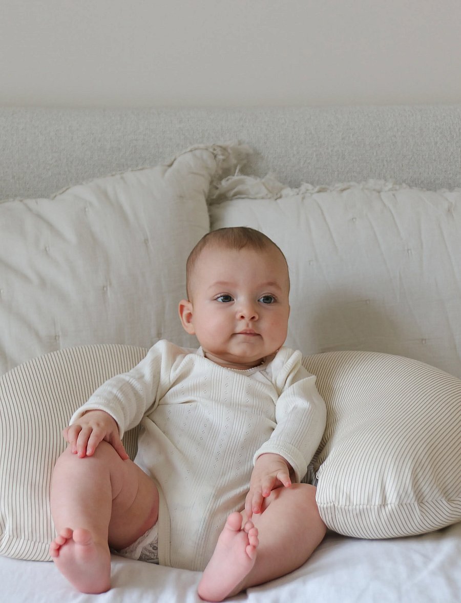 Cam Cam Copenhagen - Nursing Pillow - OCS - Capri - amningskuddar - classic stripes camel - 3