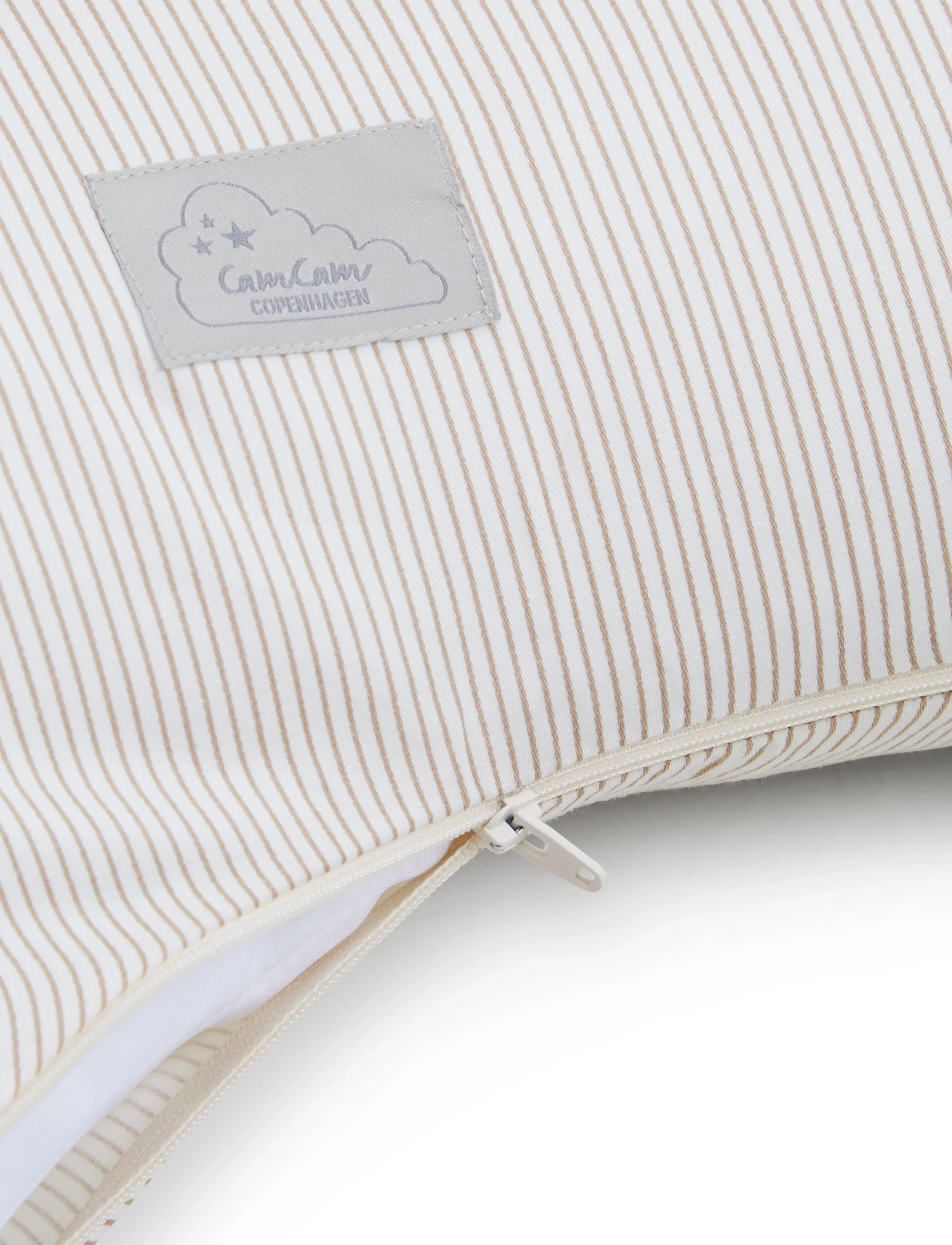 Cam Cam Copenhagen - Nursing Pillow - OCS - Classic Stripes Camel - ammepuder - classic stripes camel - 3
