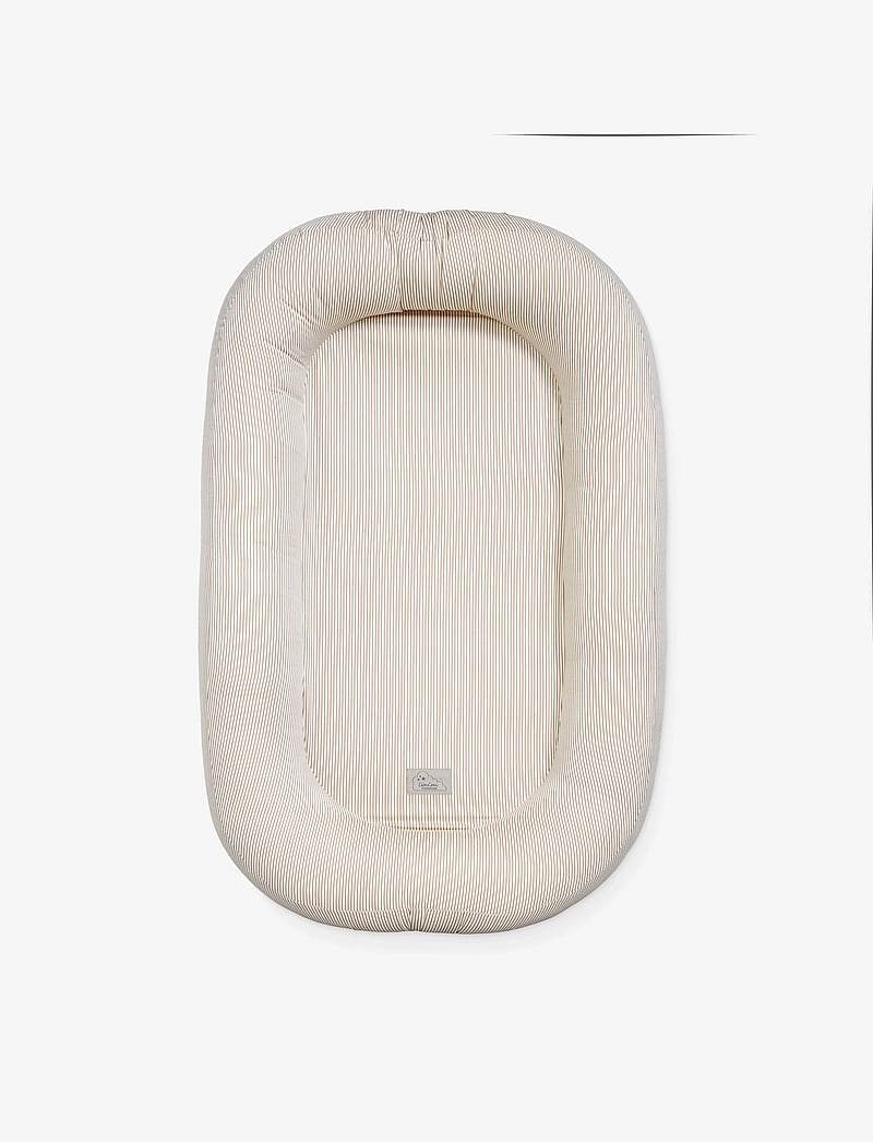 Cam Cam Copenhagen - Baby Nest - babynests - classic stripes camel - 2