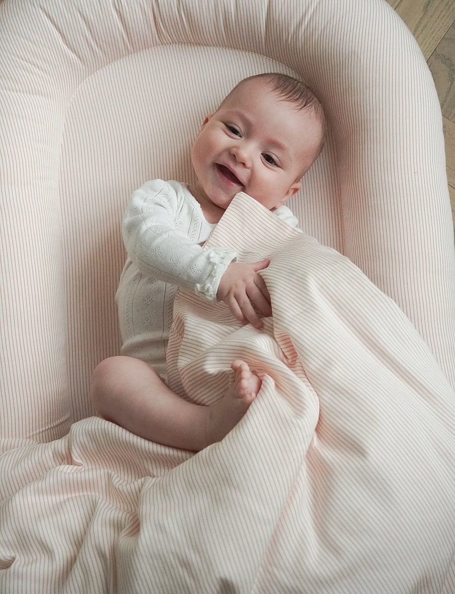 Cam Cam Copenhagen - Baby Nest - OCS - Classic Stripes Rose - babynests - classic stripes rose - 0