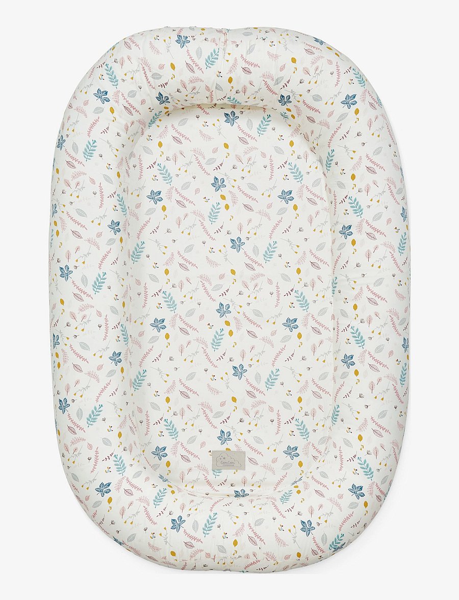 Cam Cam Copenhagen - Baby Nest - babynests - pressed leaves rose - 1